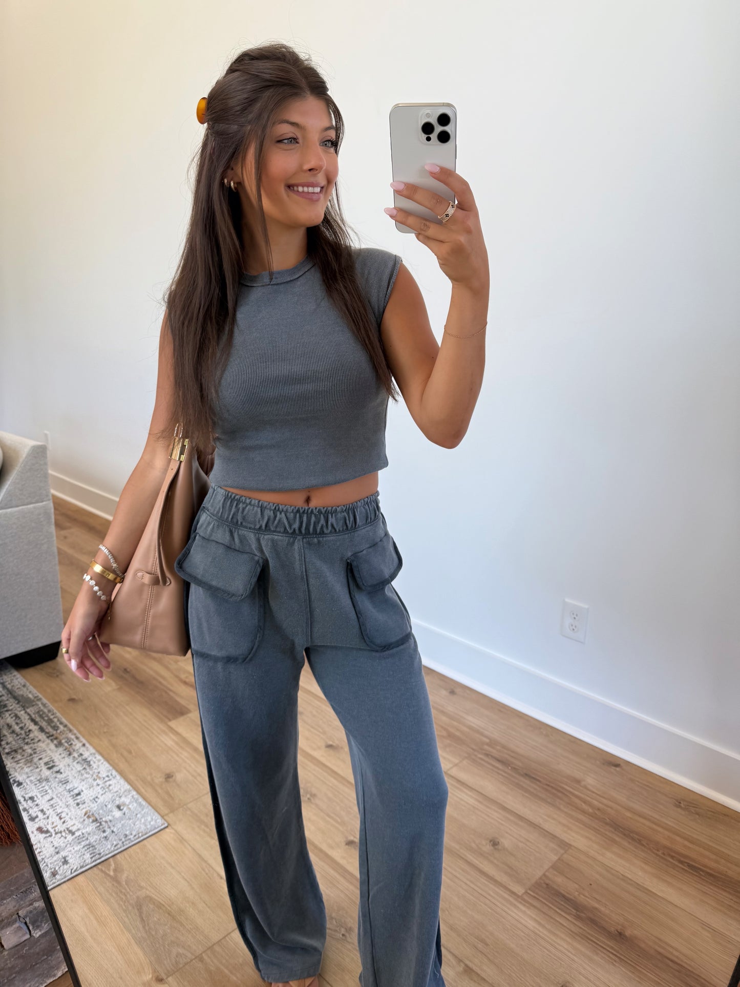 Muse On The Move Set (Grey)