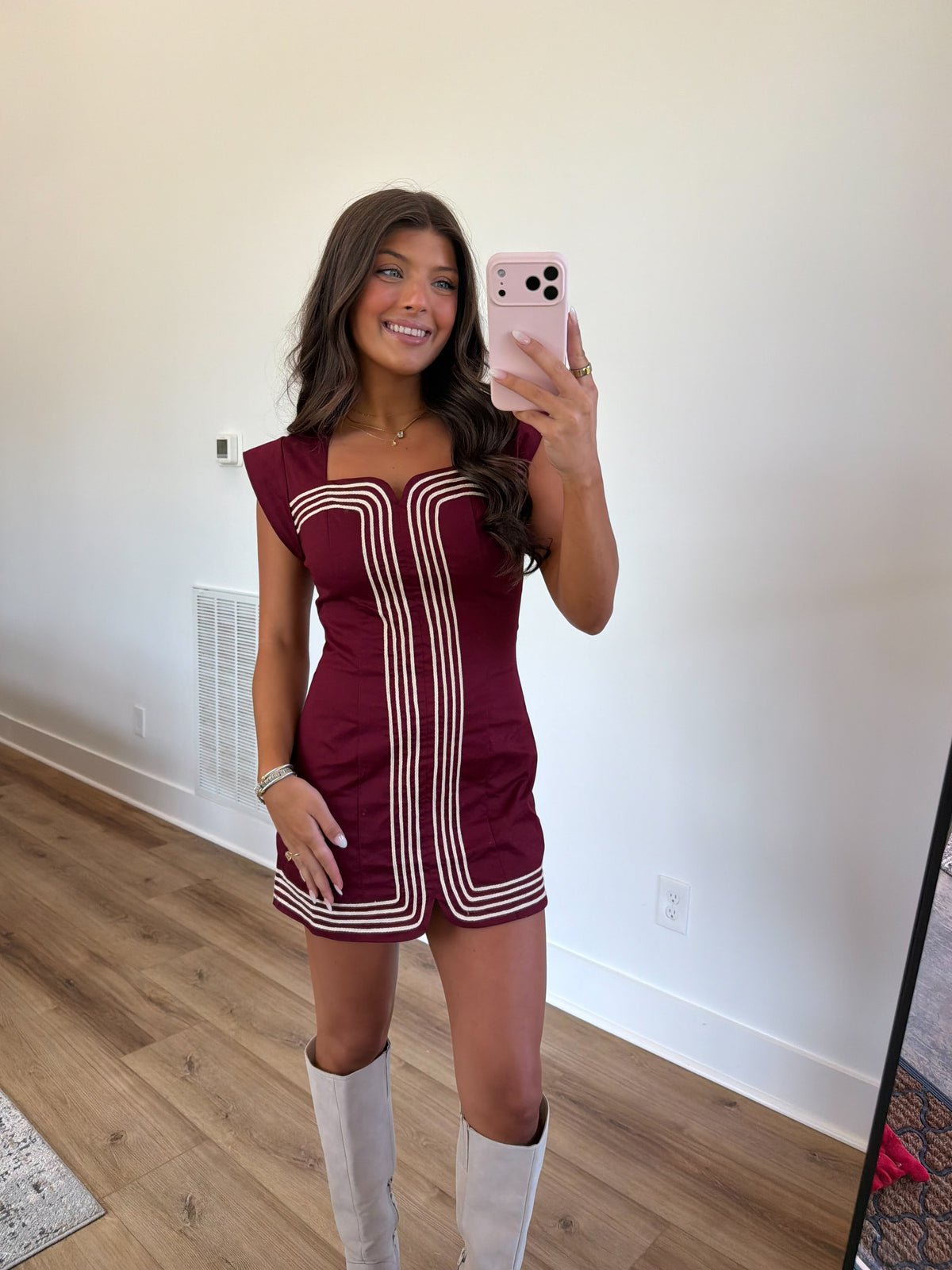 Gaines Trim Mini Dress (Burugndy)