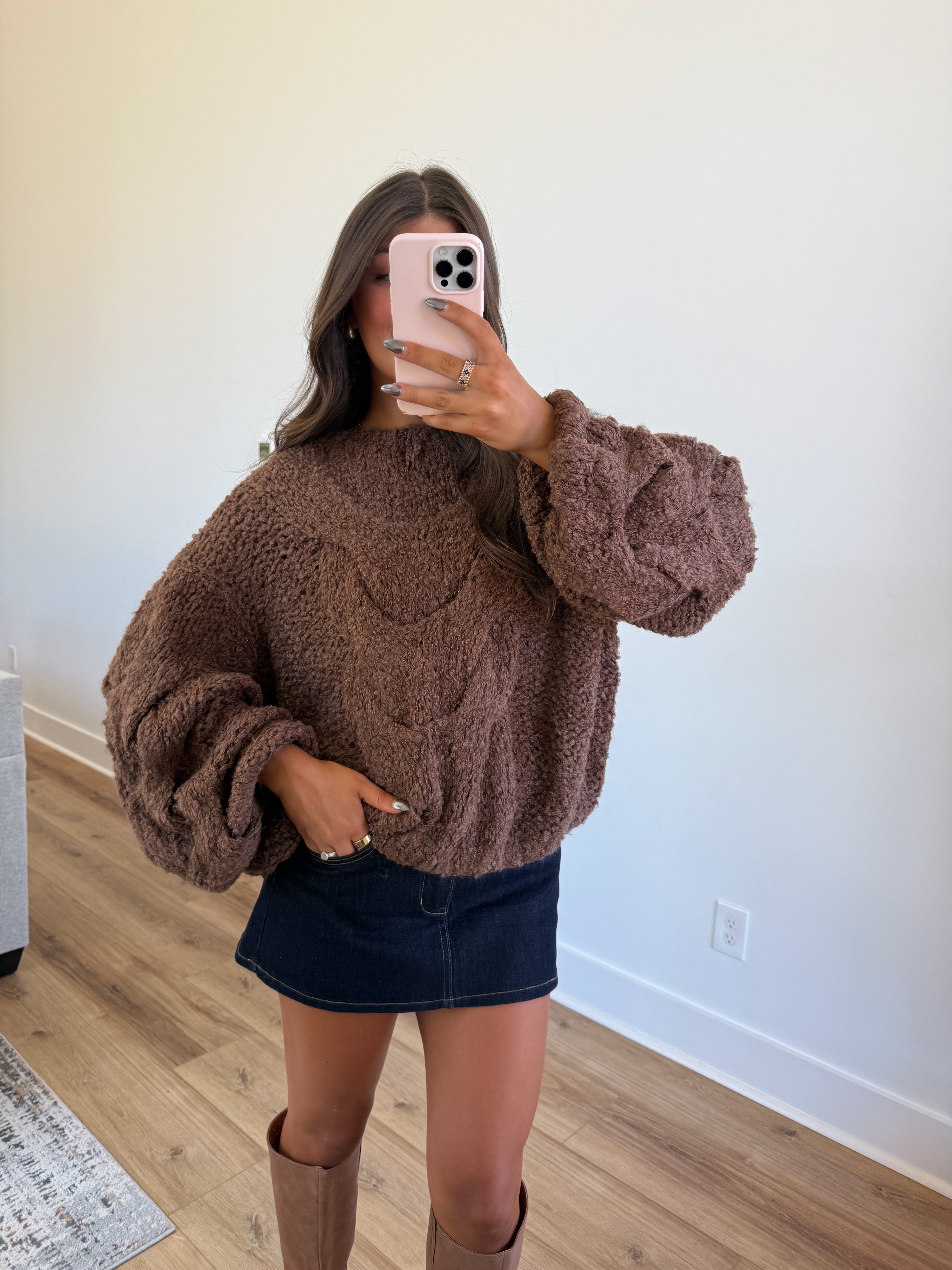 The Signature Knit (Brown)