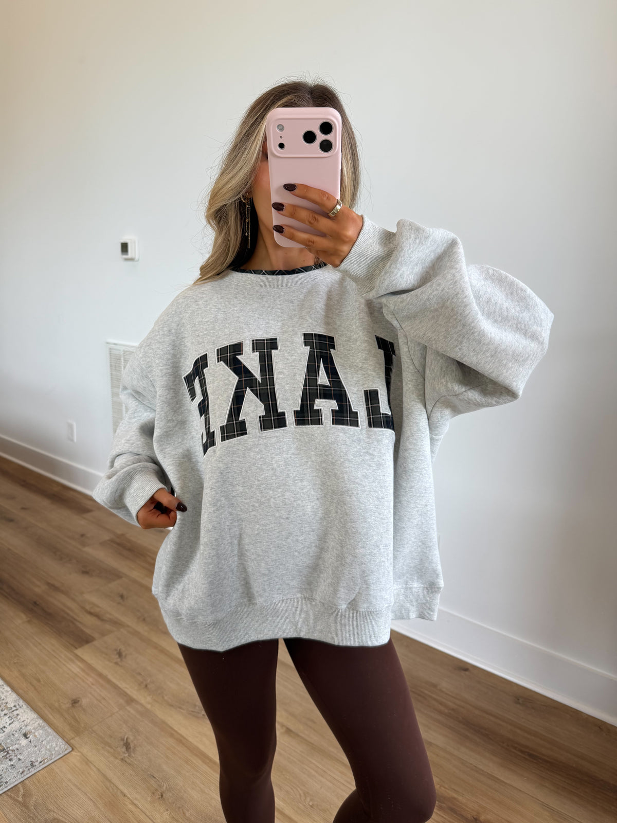 Lake Season Mockneck