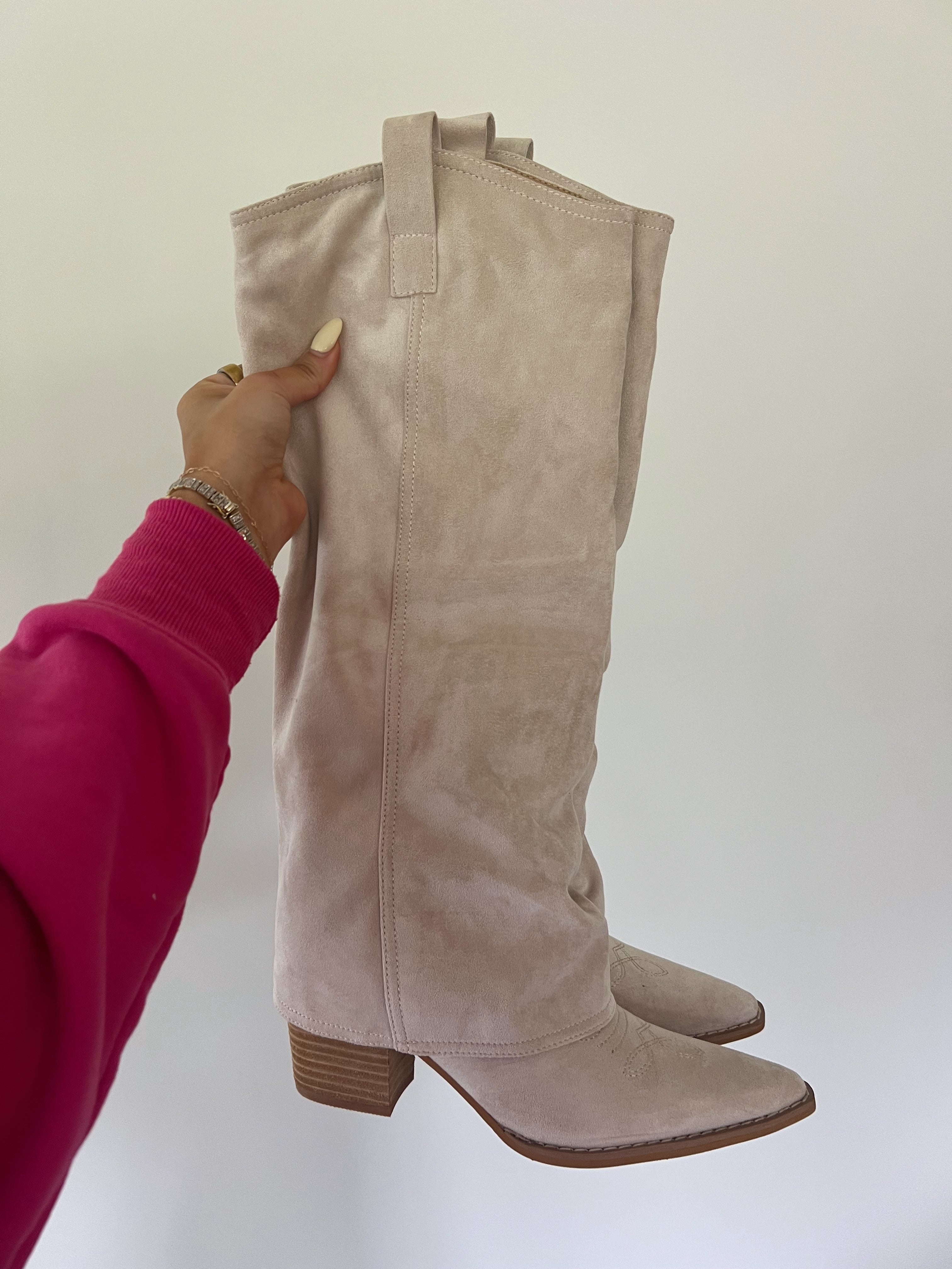 Pamela Cowgirl Boot