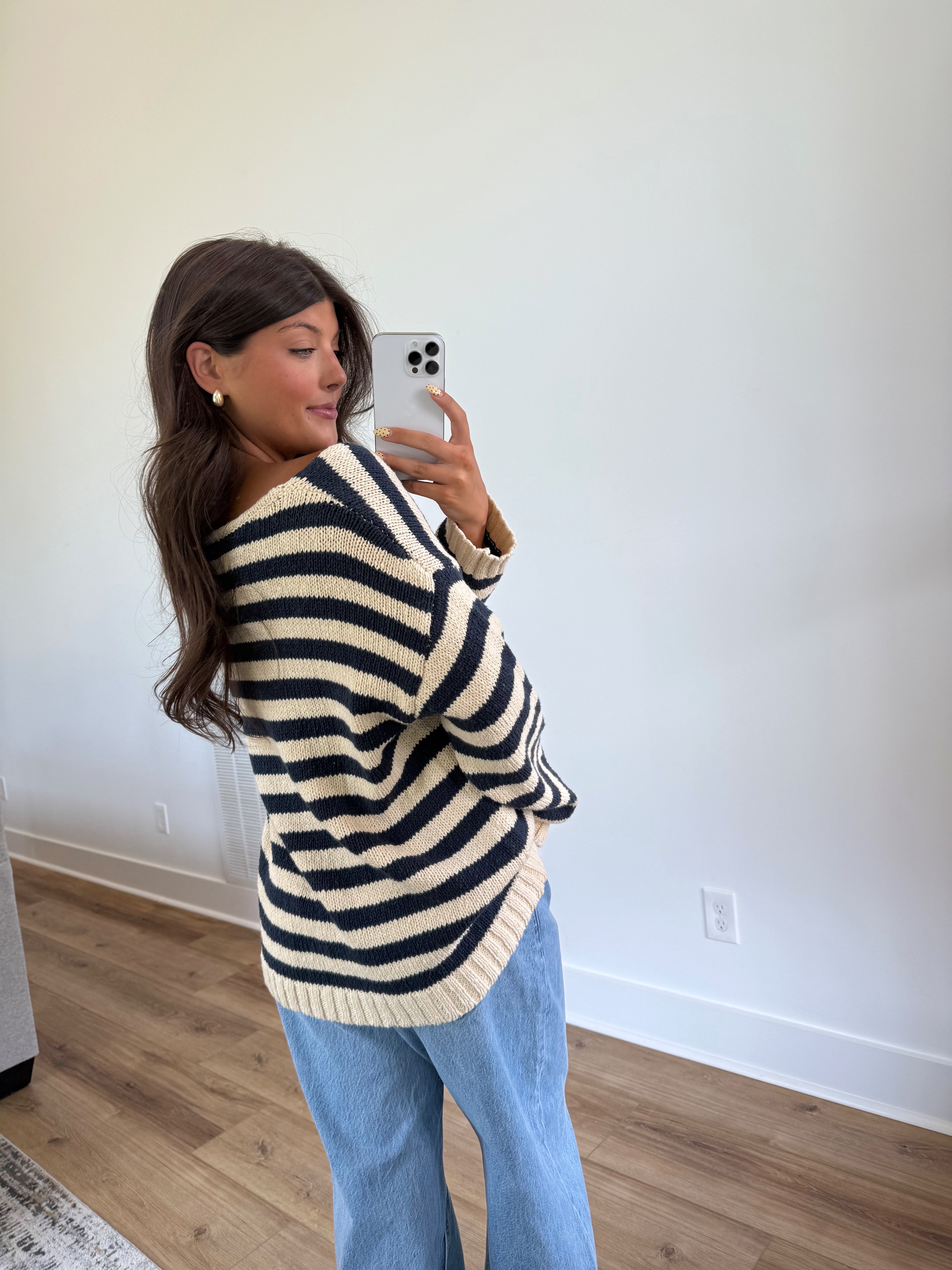 Dallas Stripe Sweater (Navy/White)