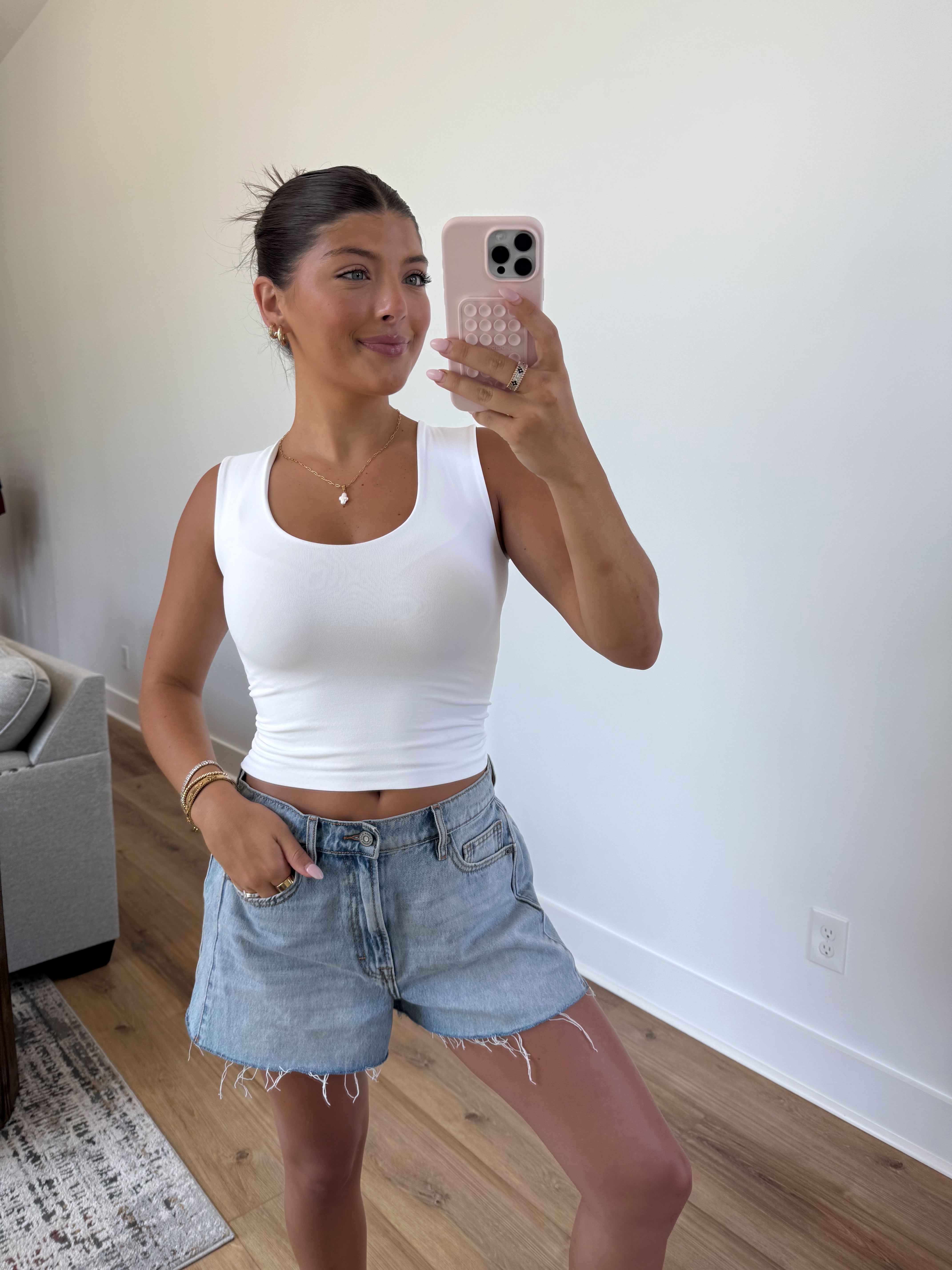 (White) Double Lined Seamless Tank