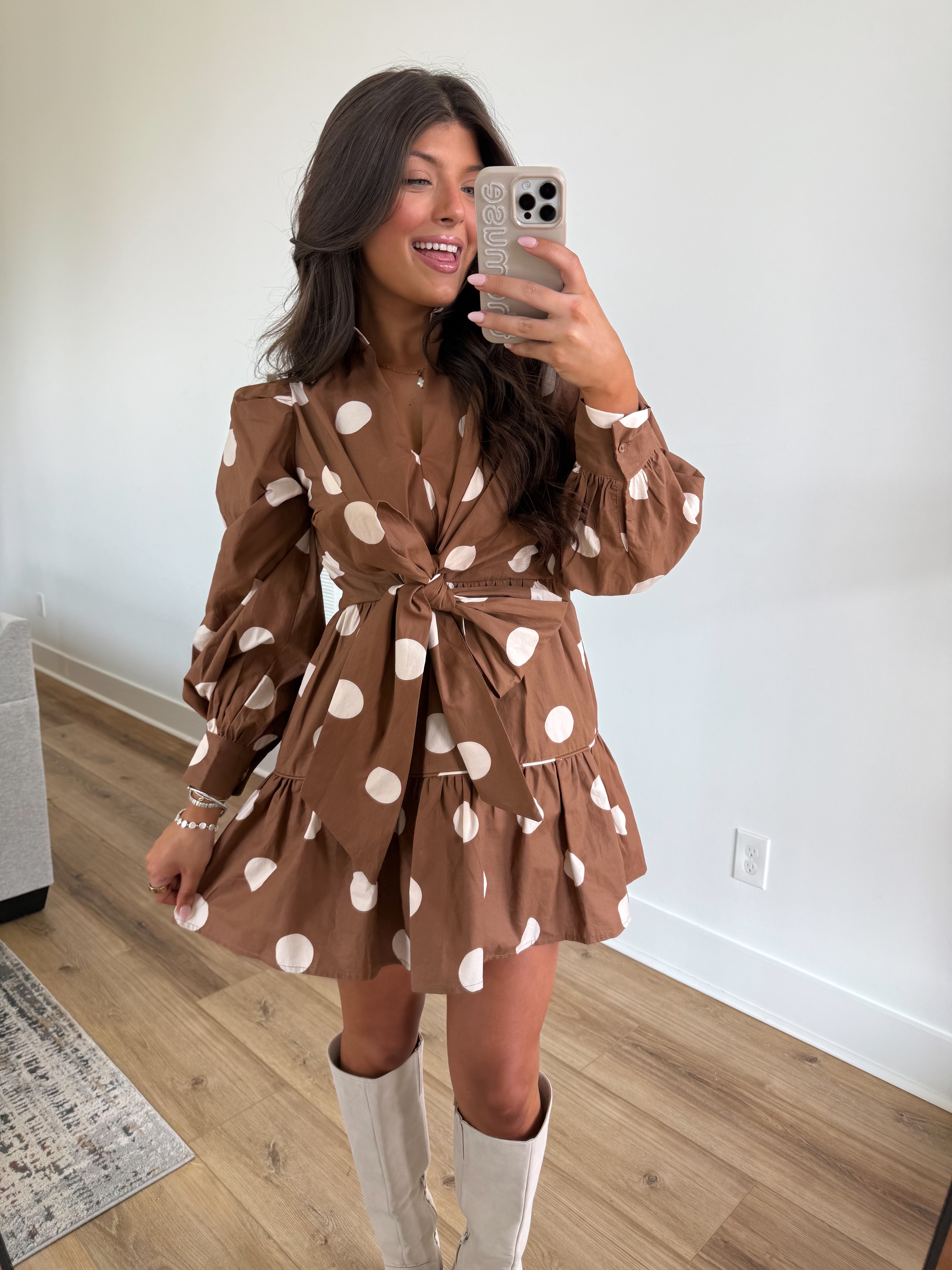 The Bowed Mocha Mini