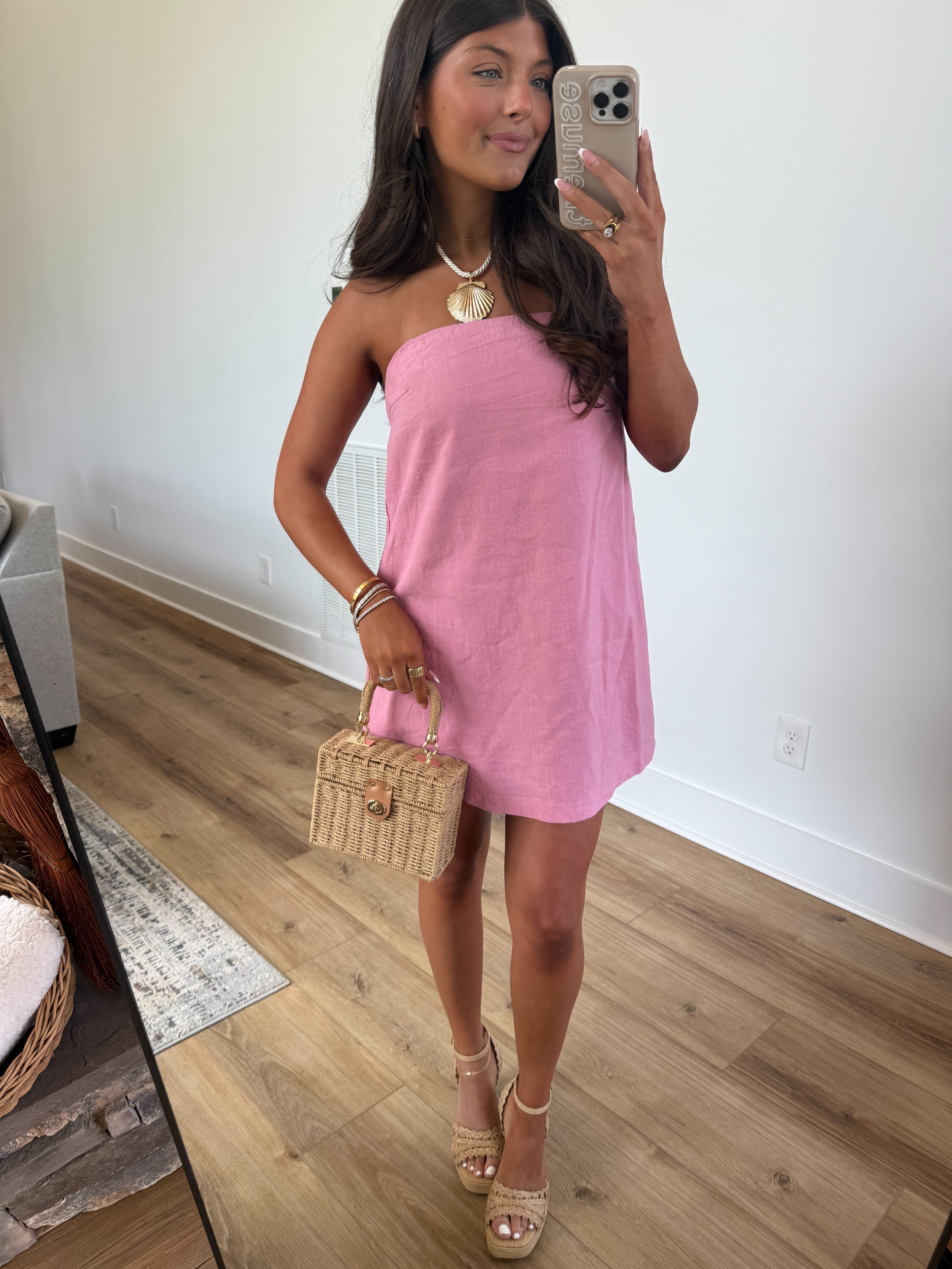 Strawberry Linen Mini