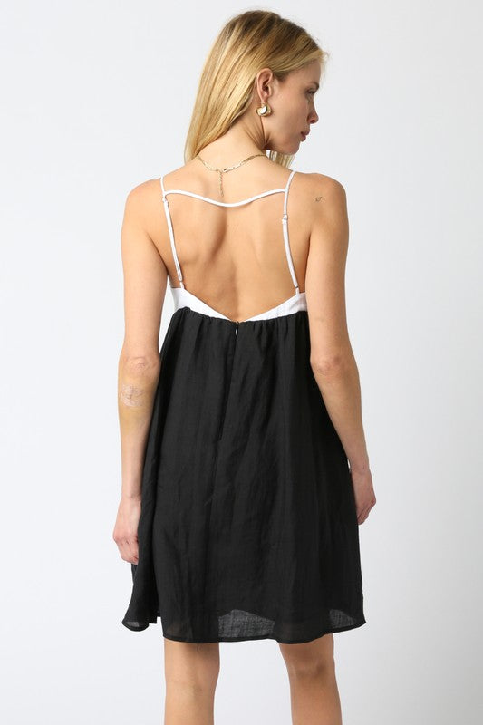 Capri Cami Dress (White/Black)