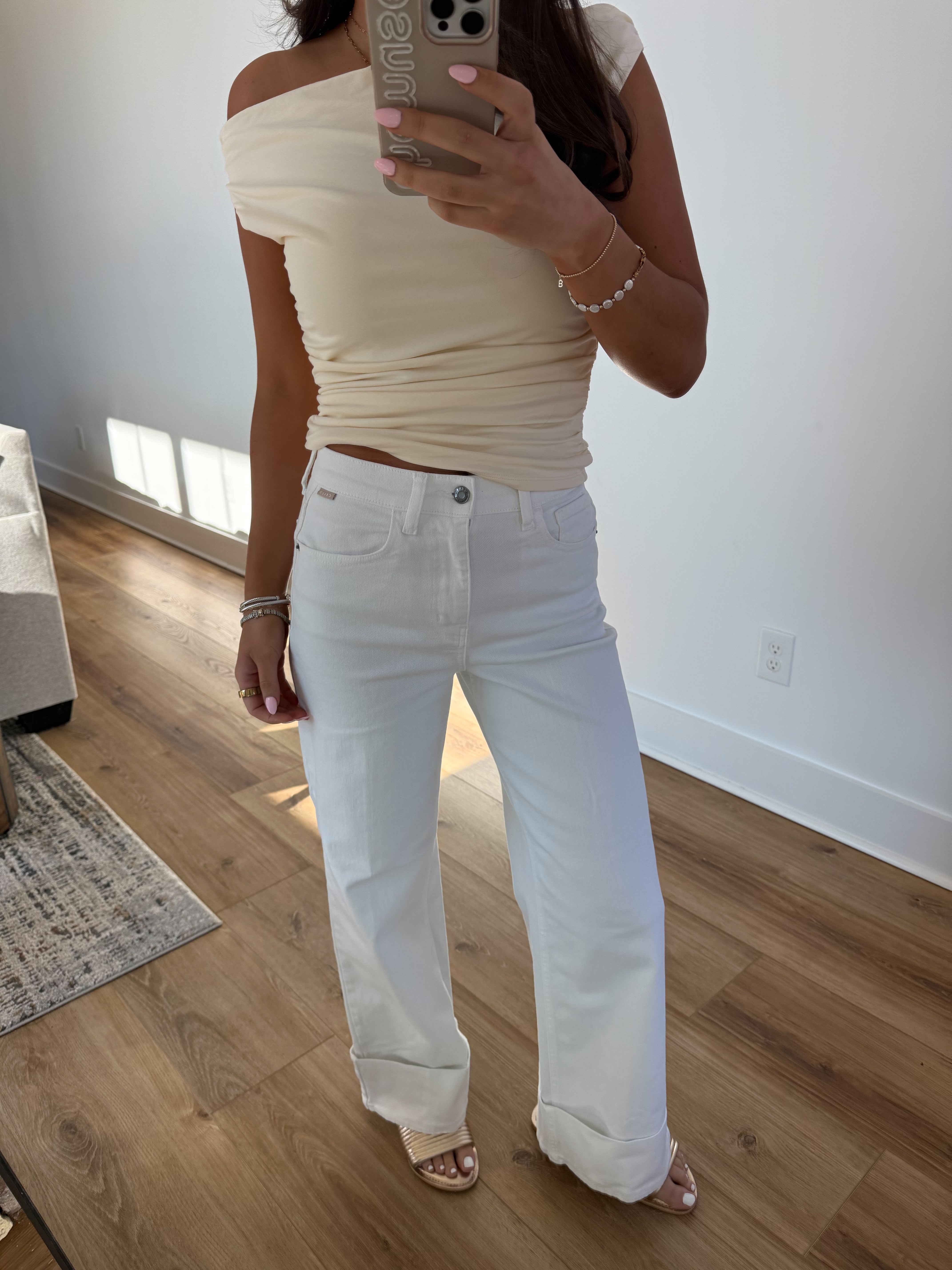 The Everyday White Cuffed Jeans (PRE-ORDER (1-2 weeks)/ Restock)