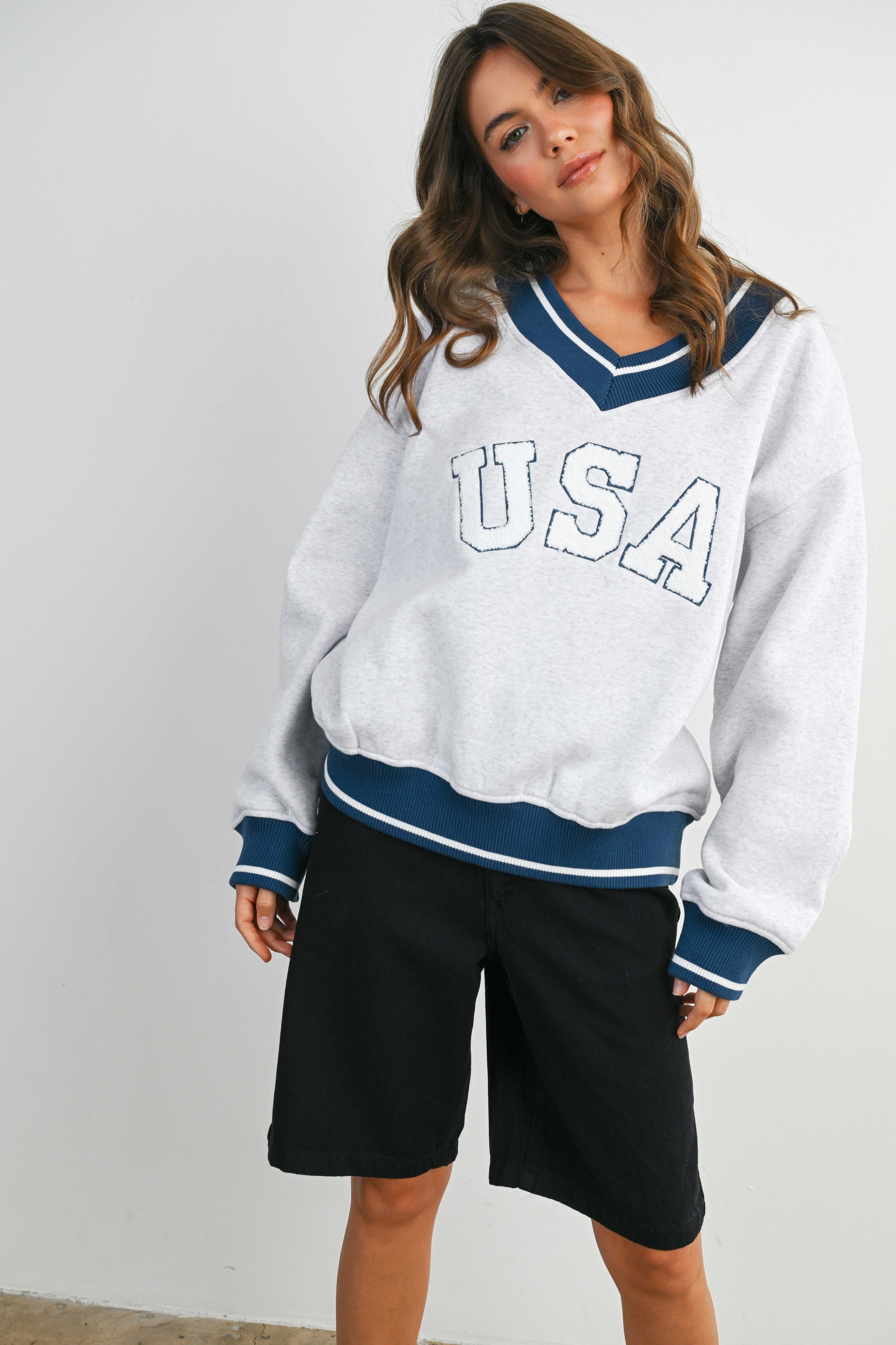 USA Navy Trim V-Neck