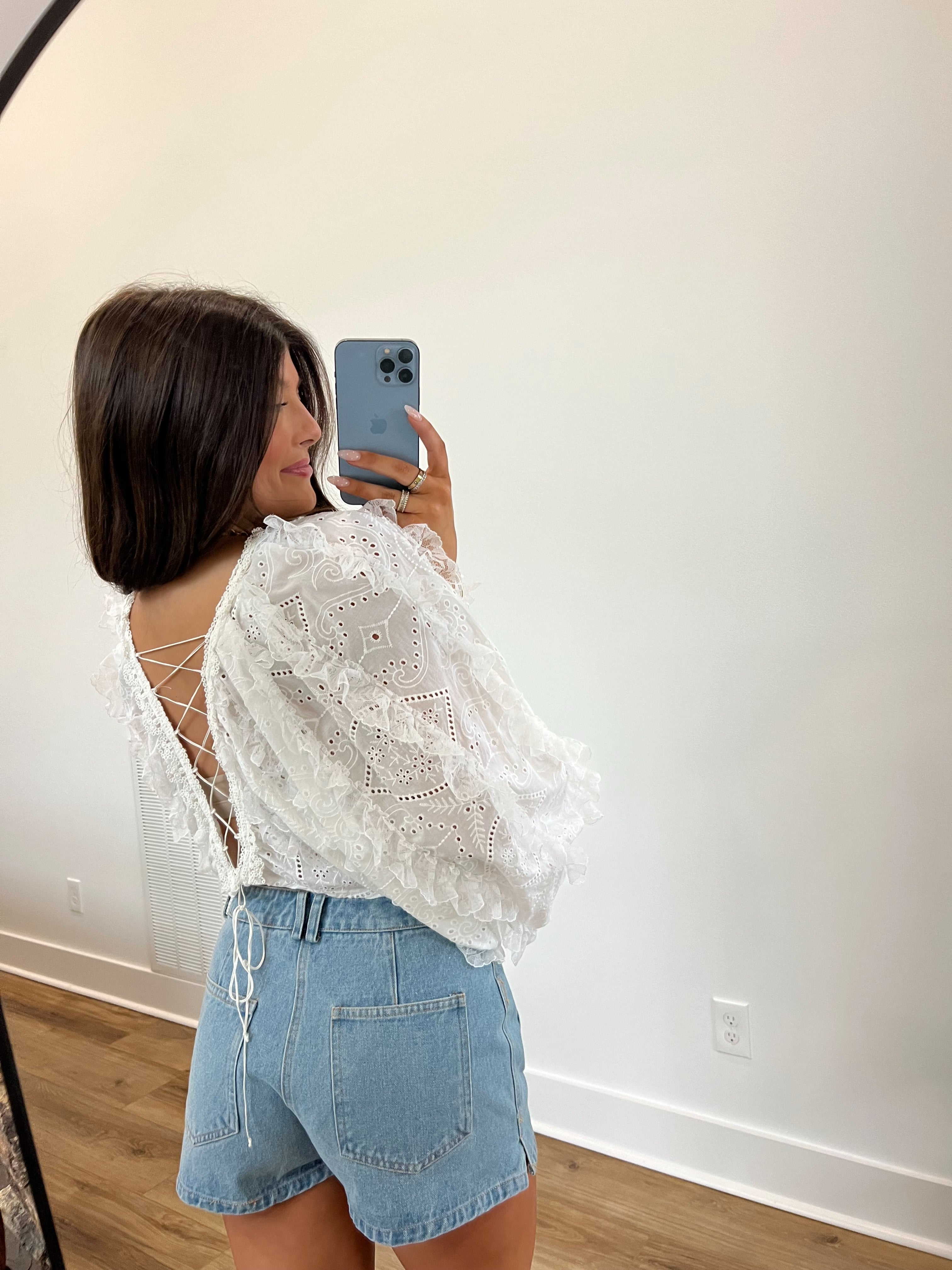 Frill And Lace White Blouse(Restock)