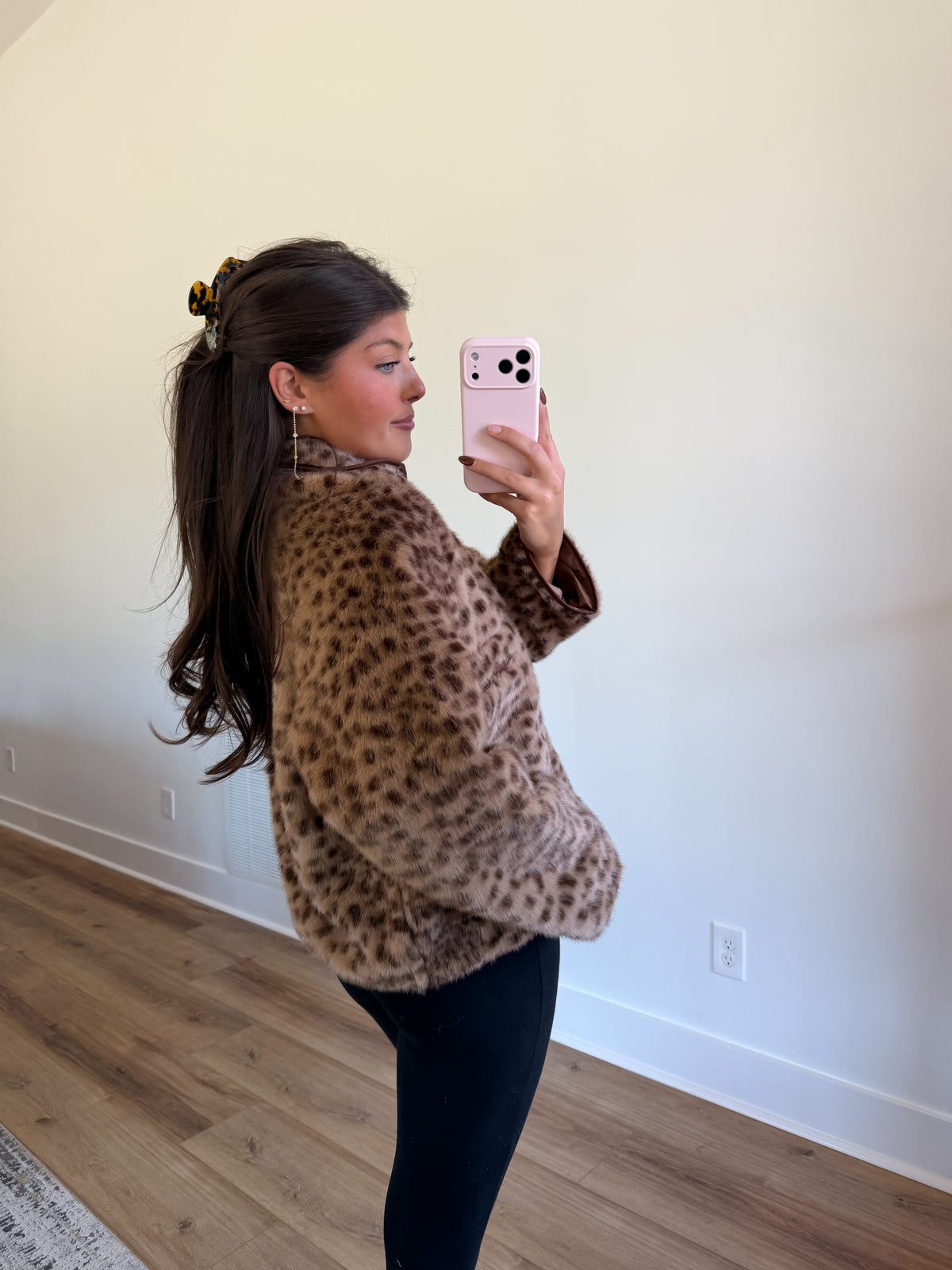 Cheetah Sister Pullover