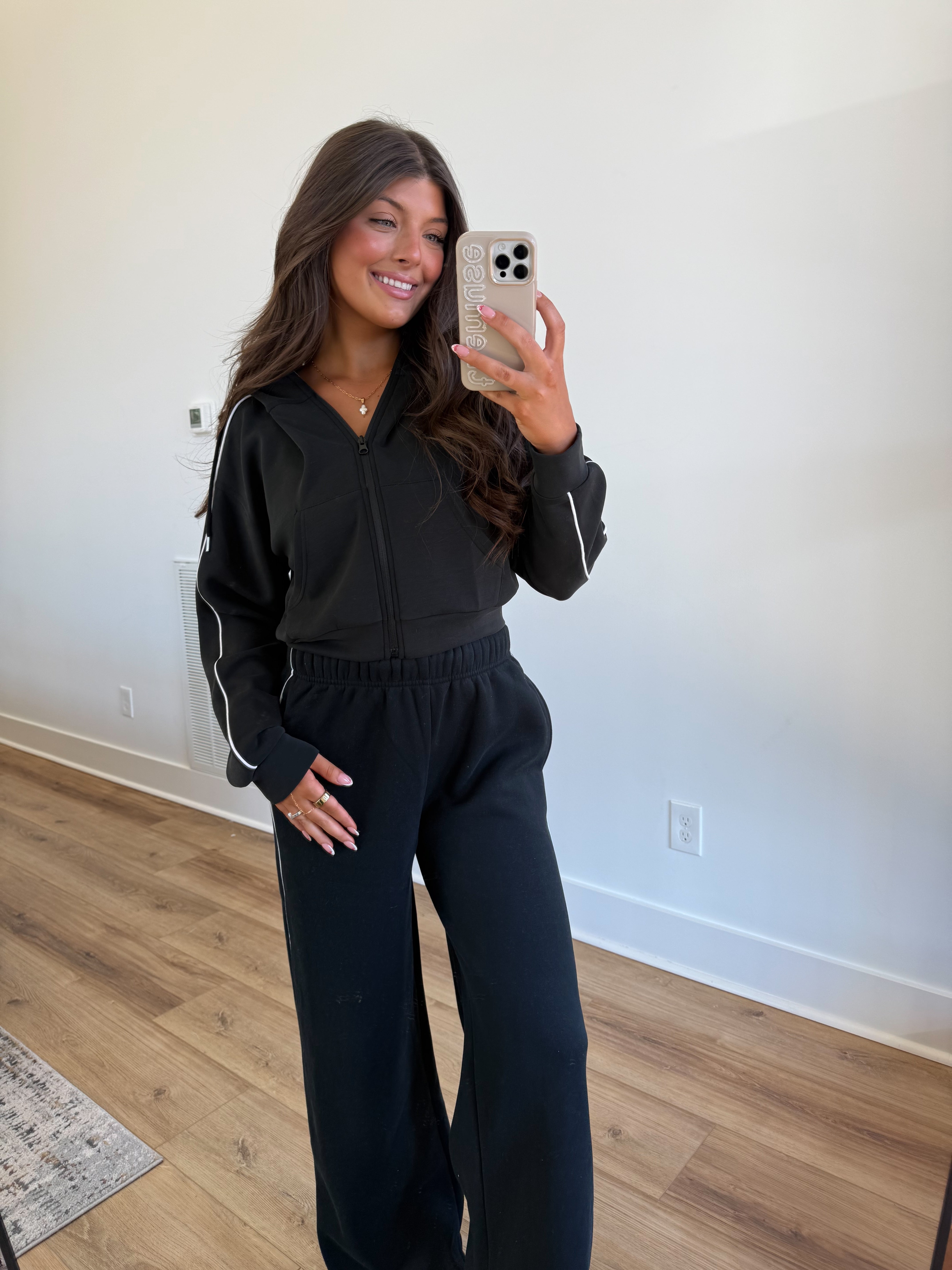 The Easy Wear Black Set