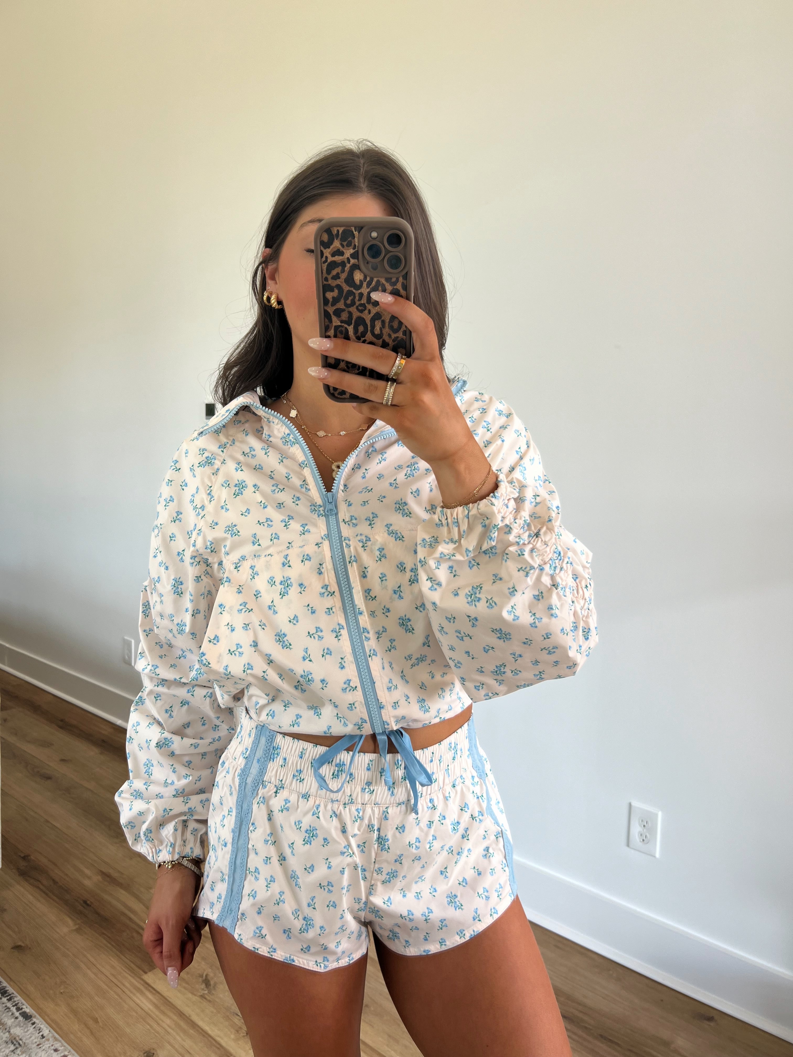 Dainty Floral Wind Breaker Set