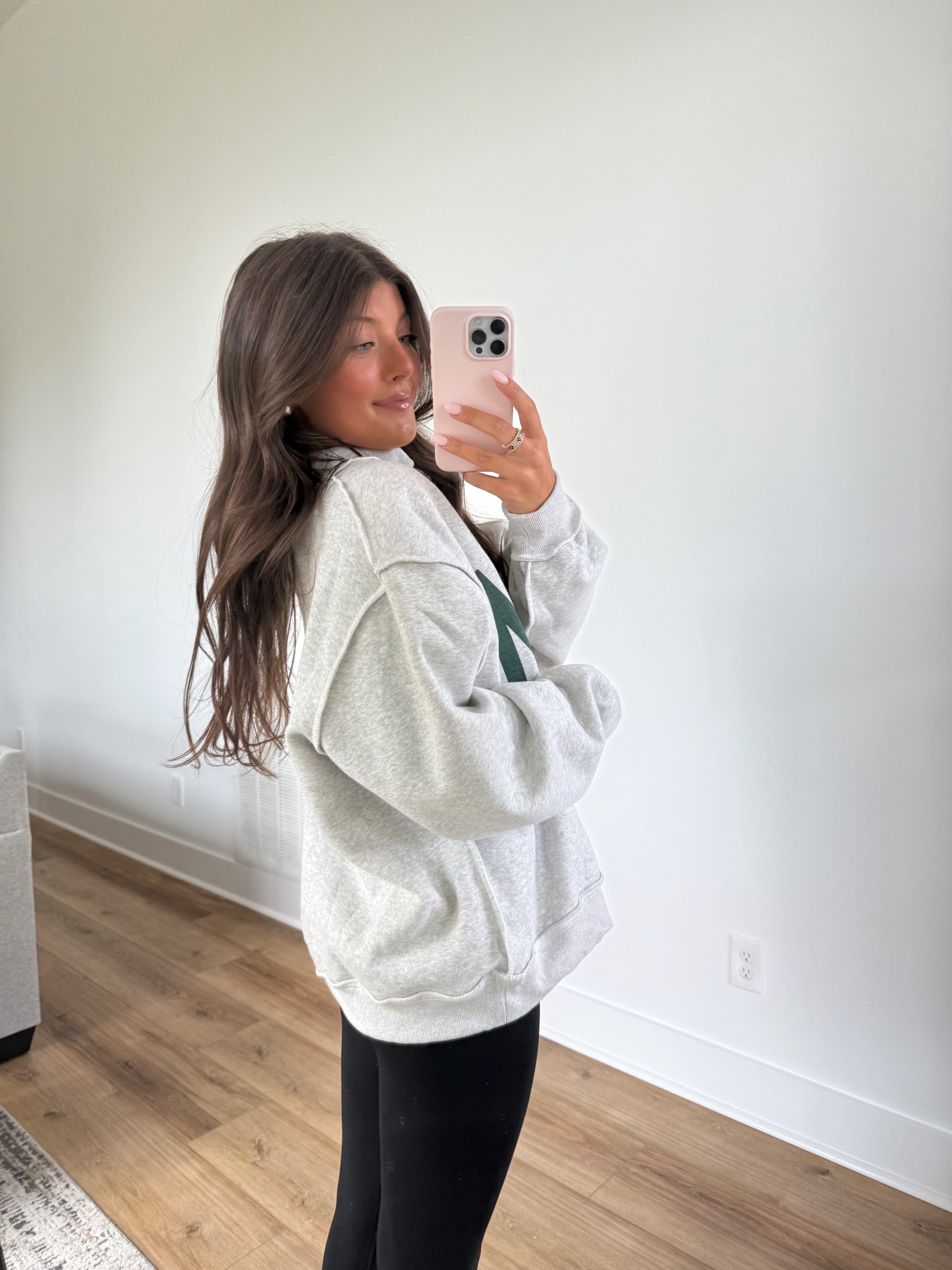 Gym x Bed Mockneck