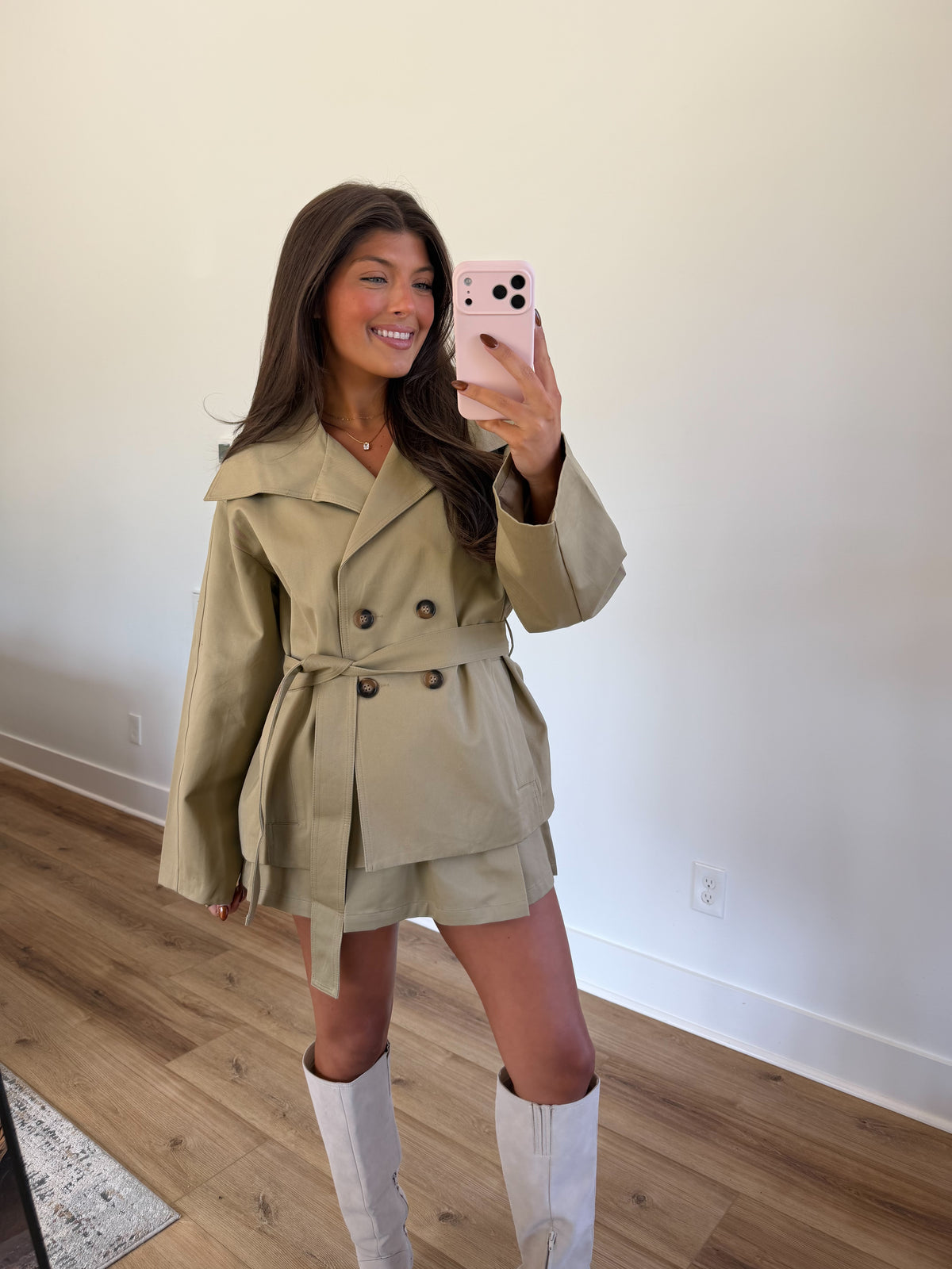 Janae Canvas Set