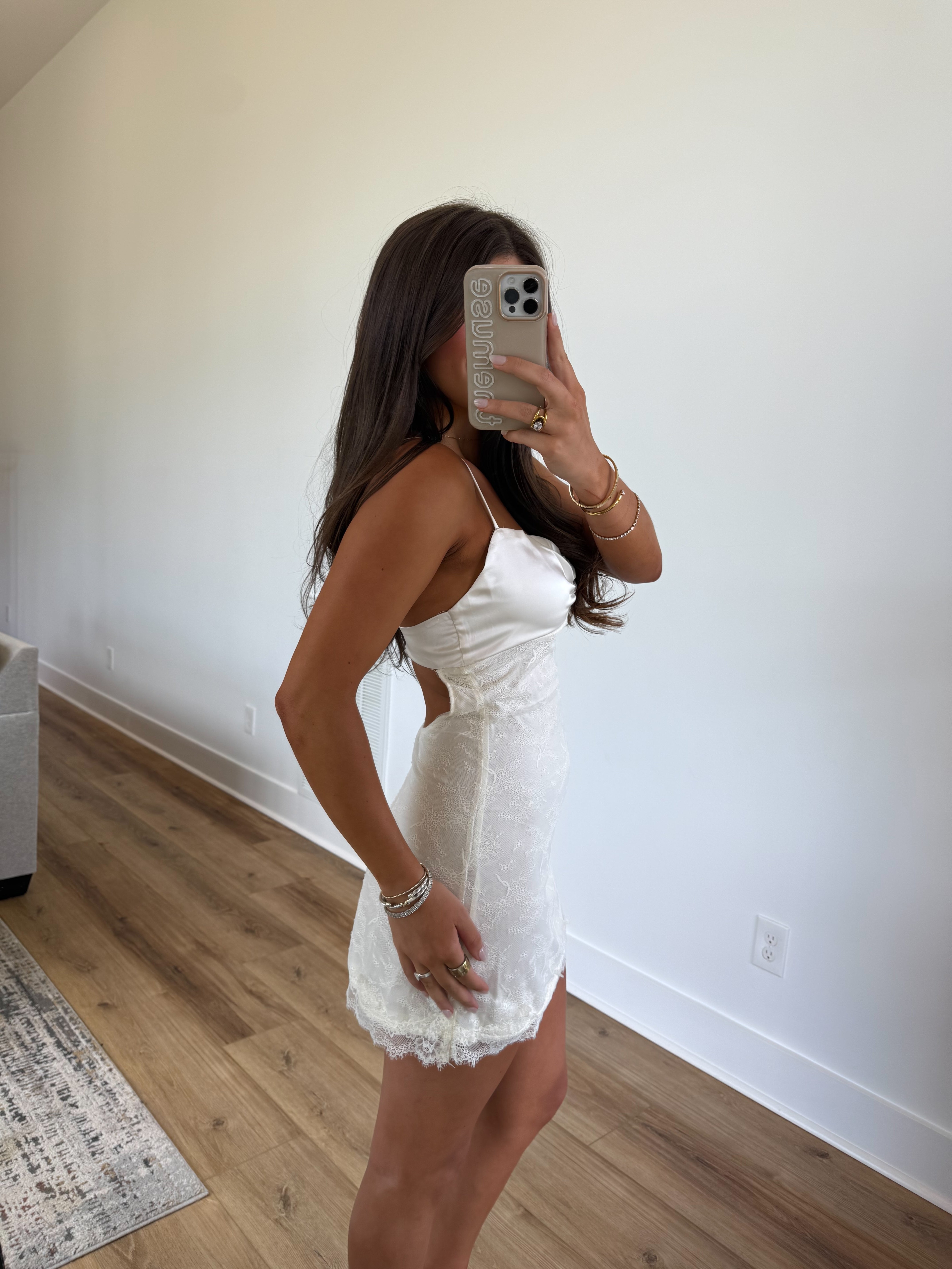 Vanilla Lace Mini