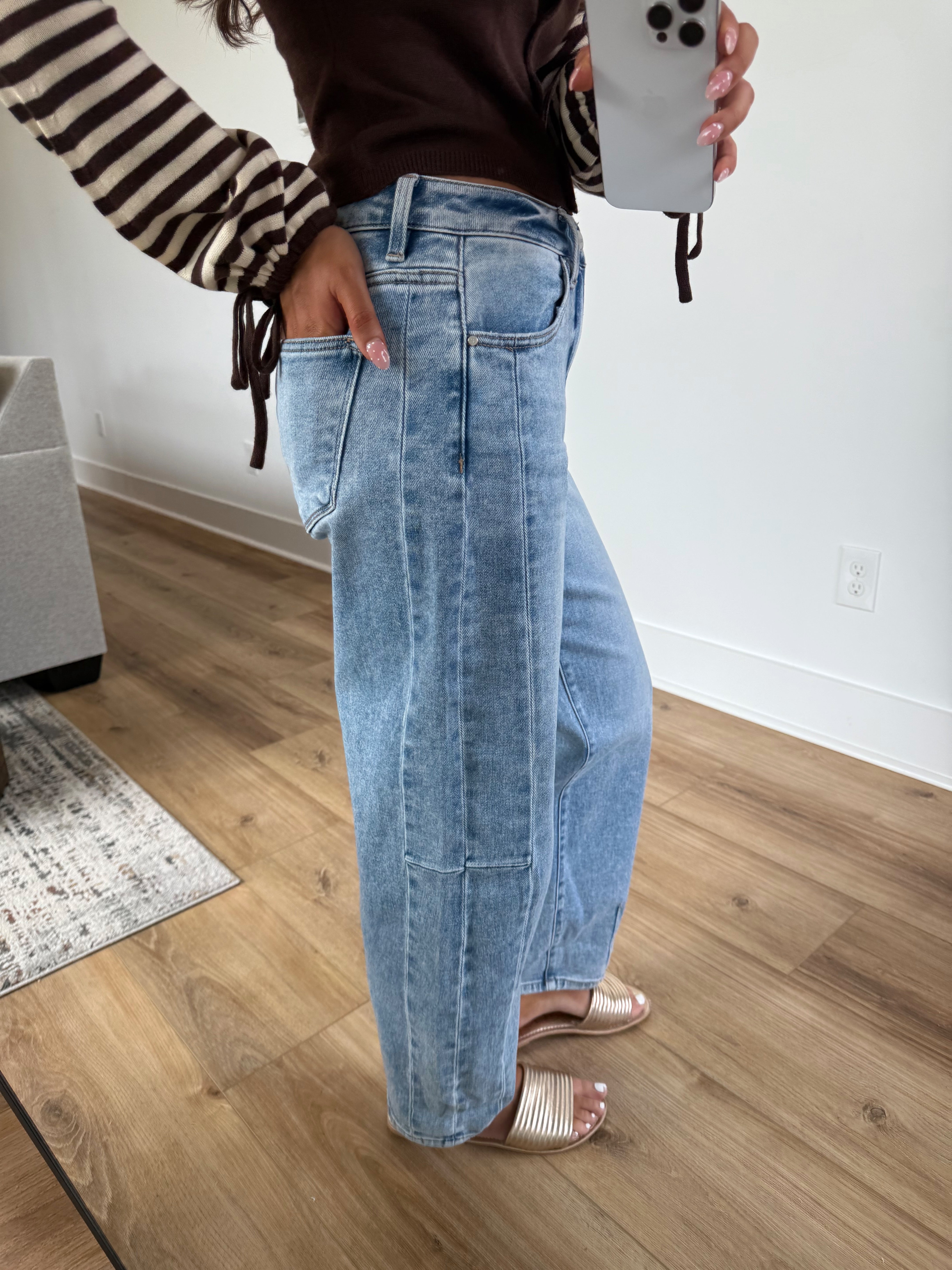 High Rise Barrel Jeans