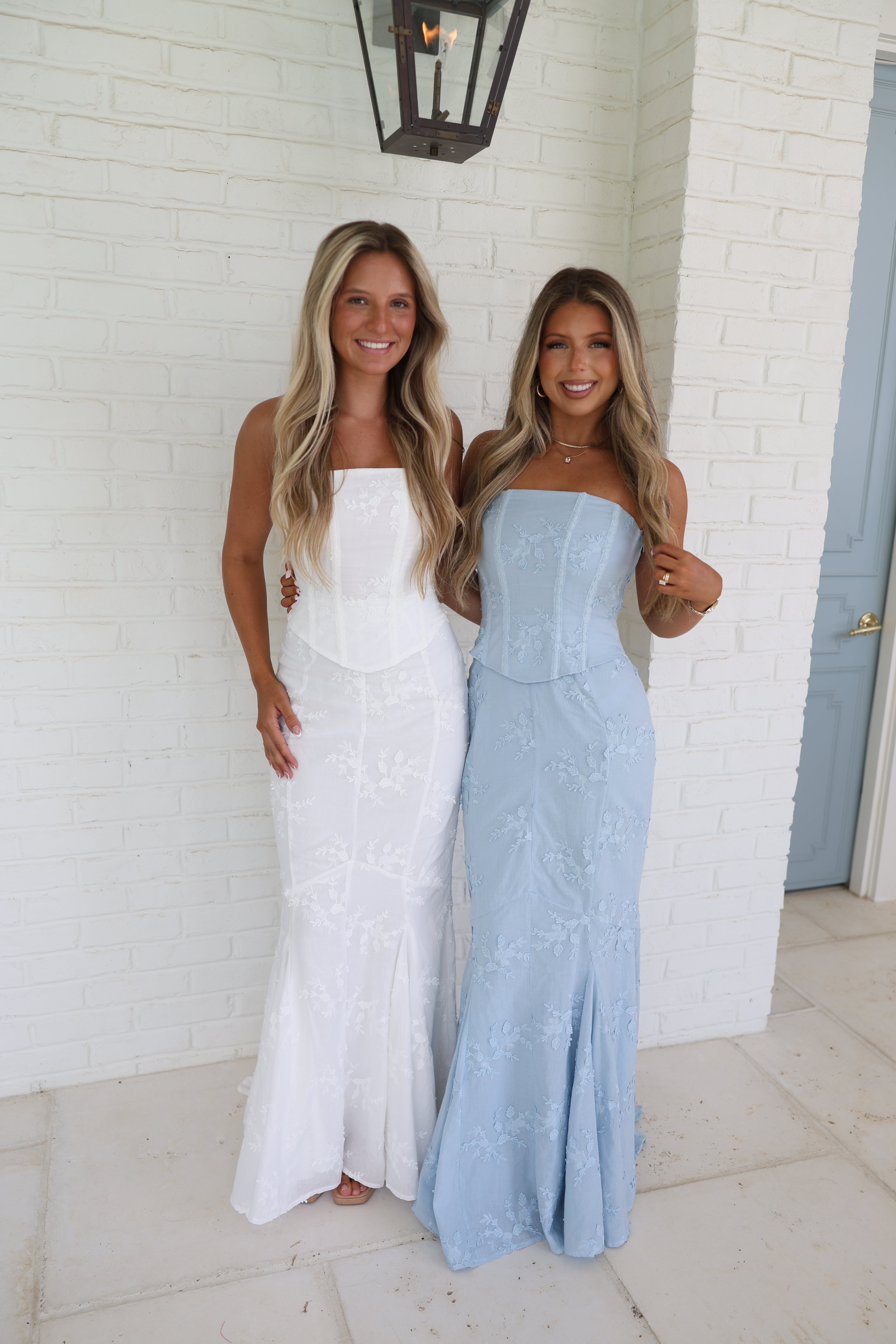 The Veronica Lace Maxi (Ivory)