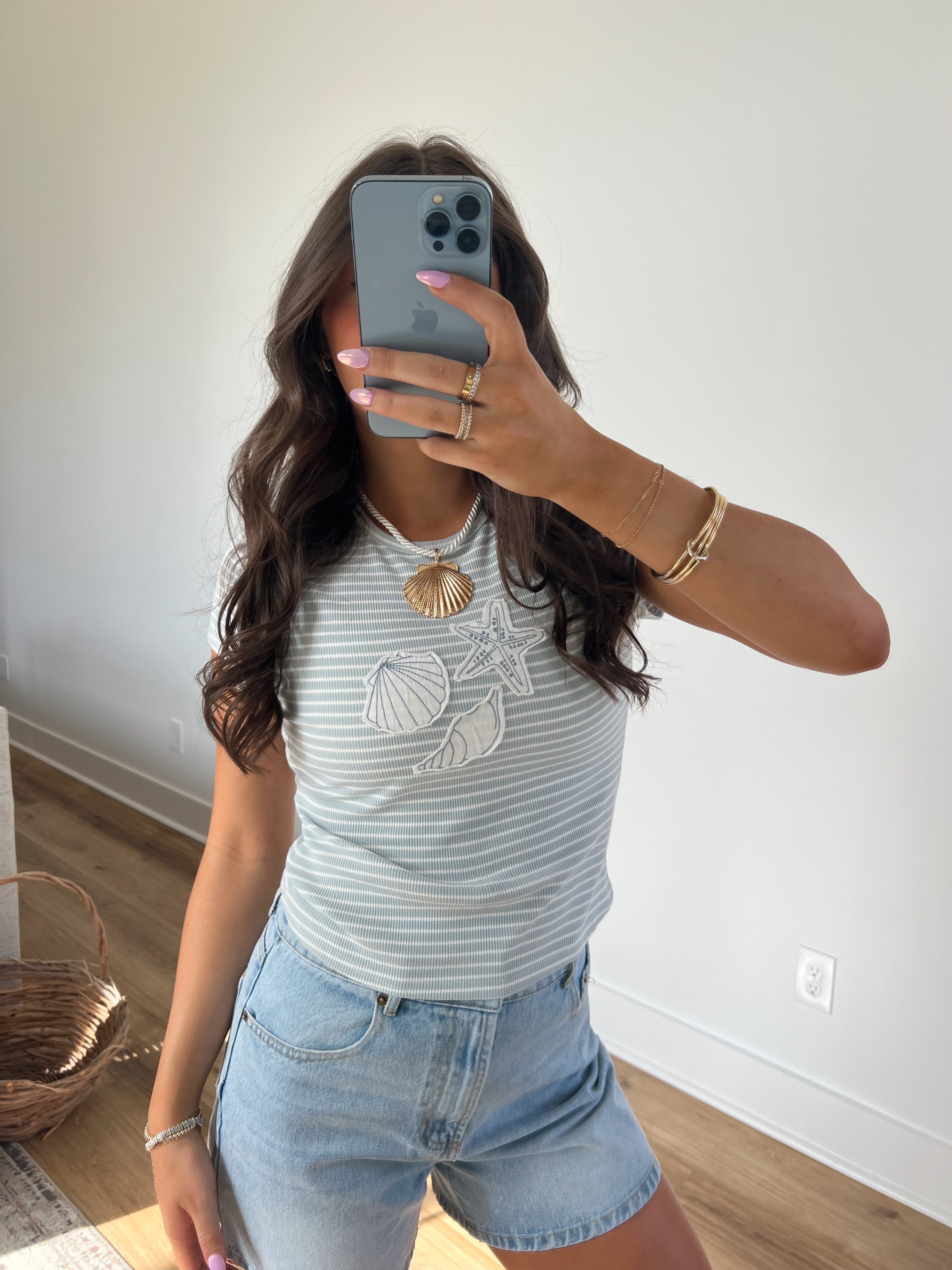 Shell Baby Tee (Restock)