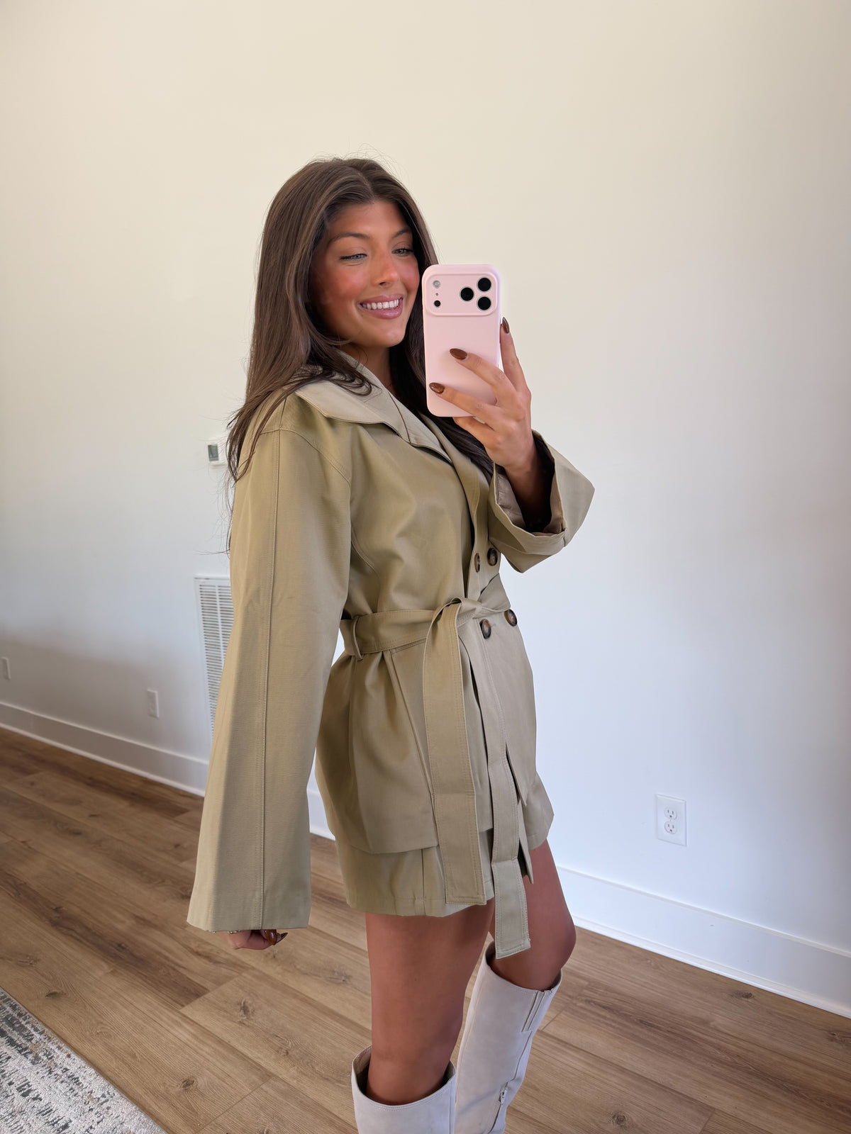 Janae Canvas Set