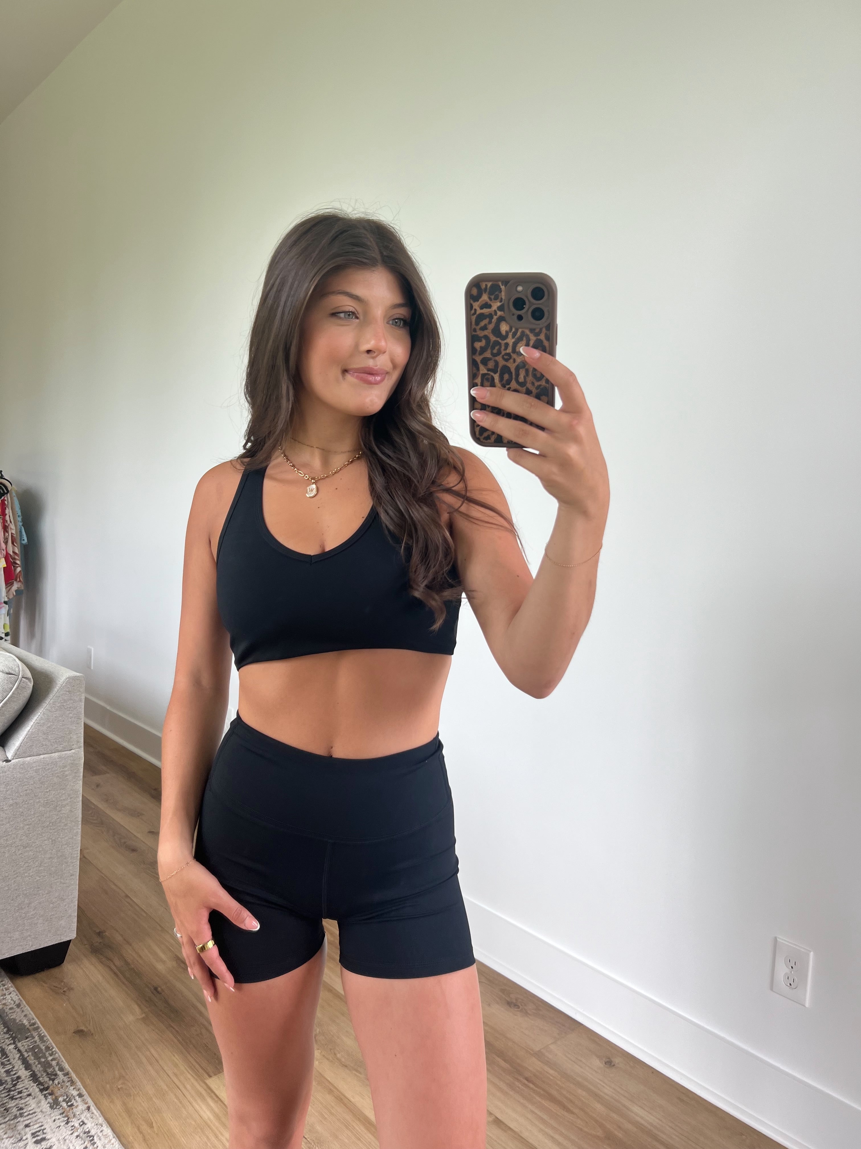 Essential Black Active Set