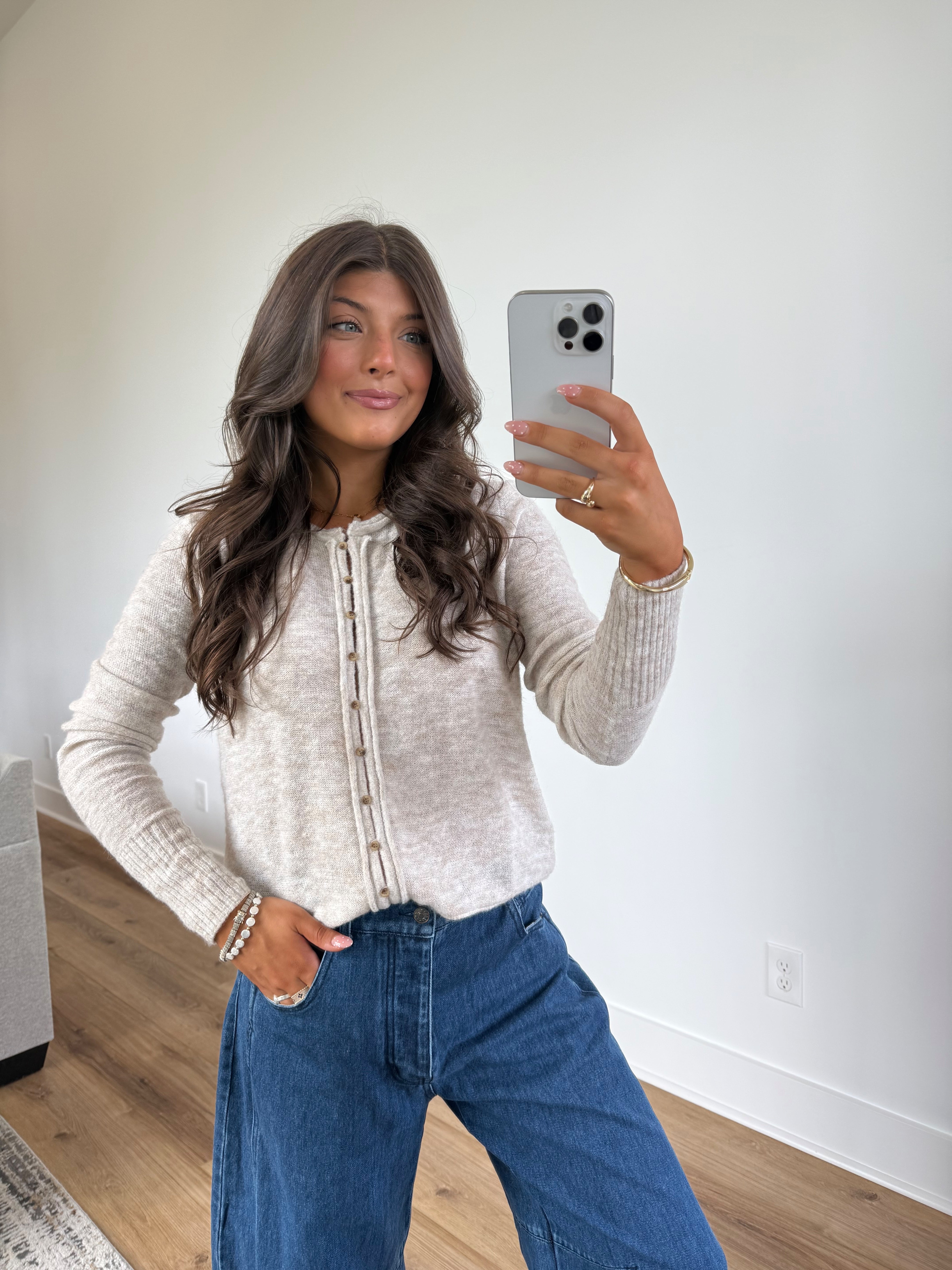 Fifth Avenue Cardigan (Cream)