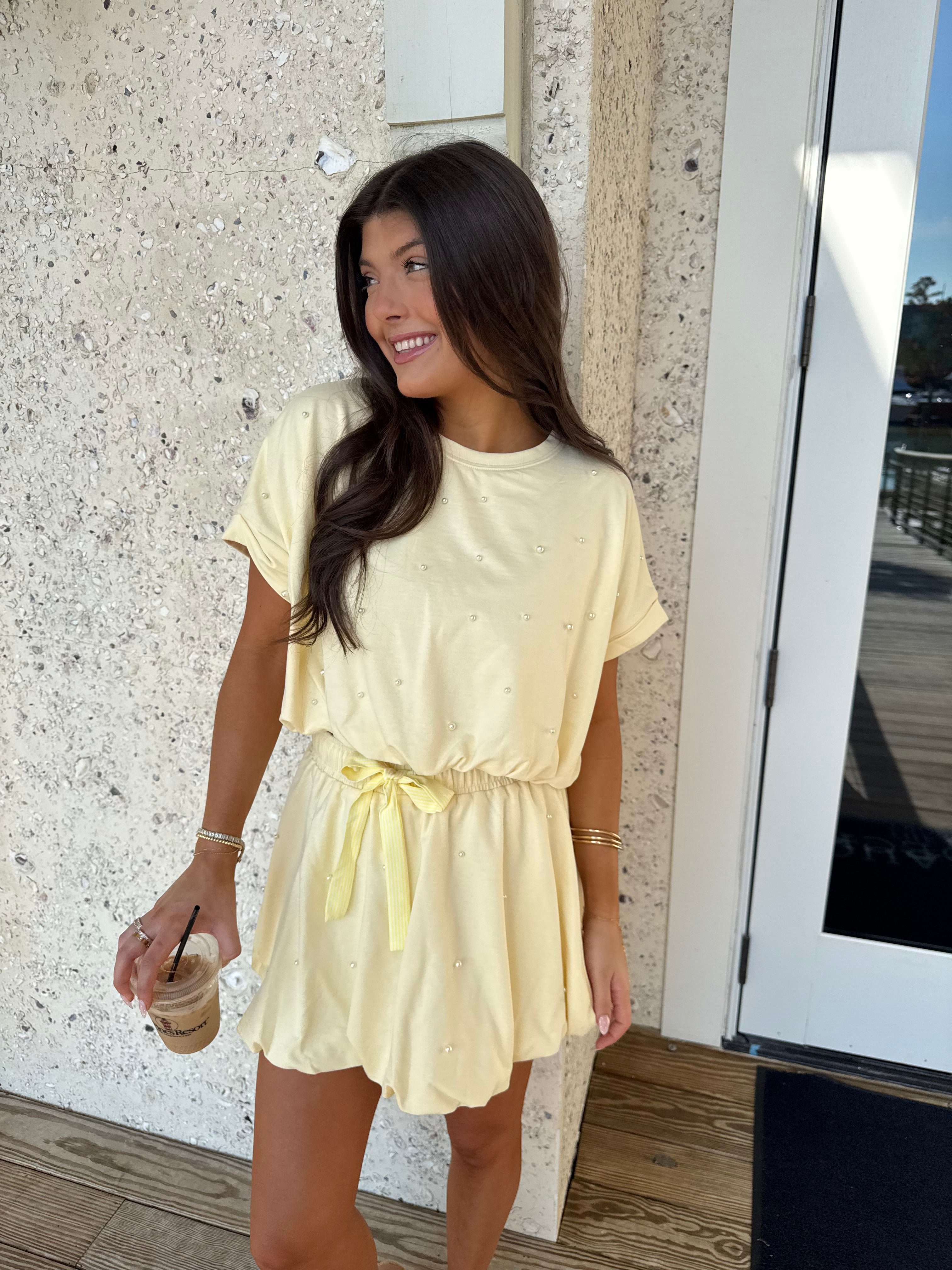 Butter Yellow Pearl Set
