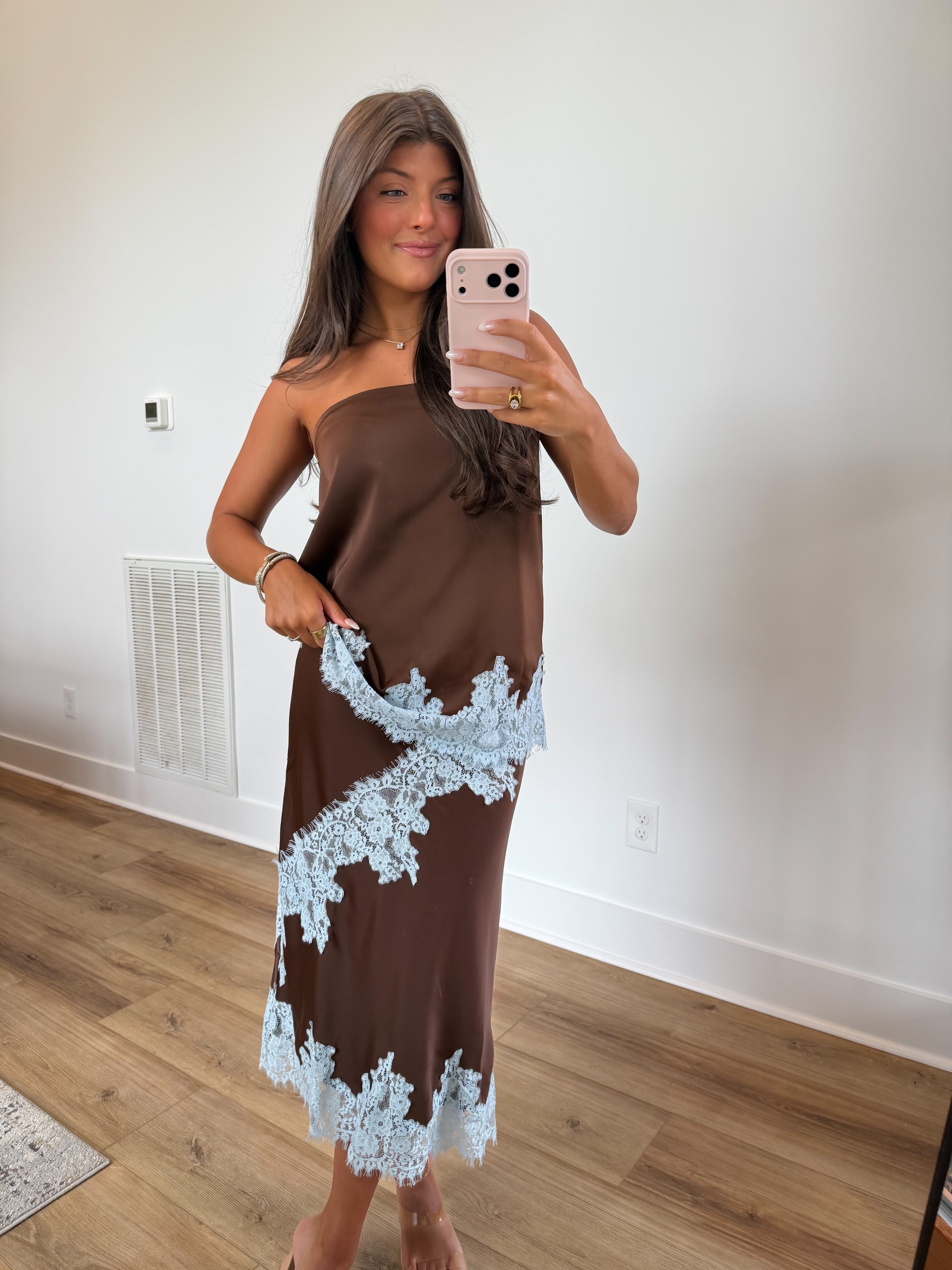 The Chateau Lace Set (Chocolate)
