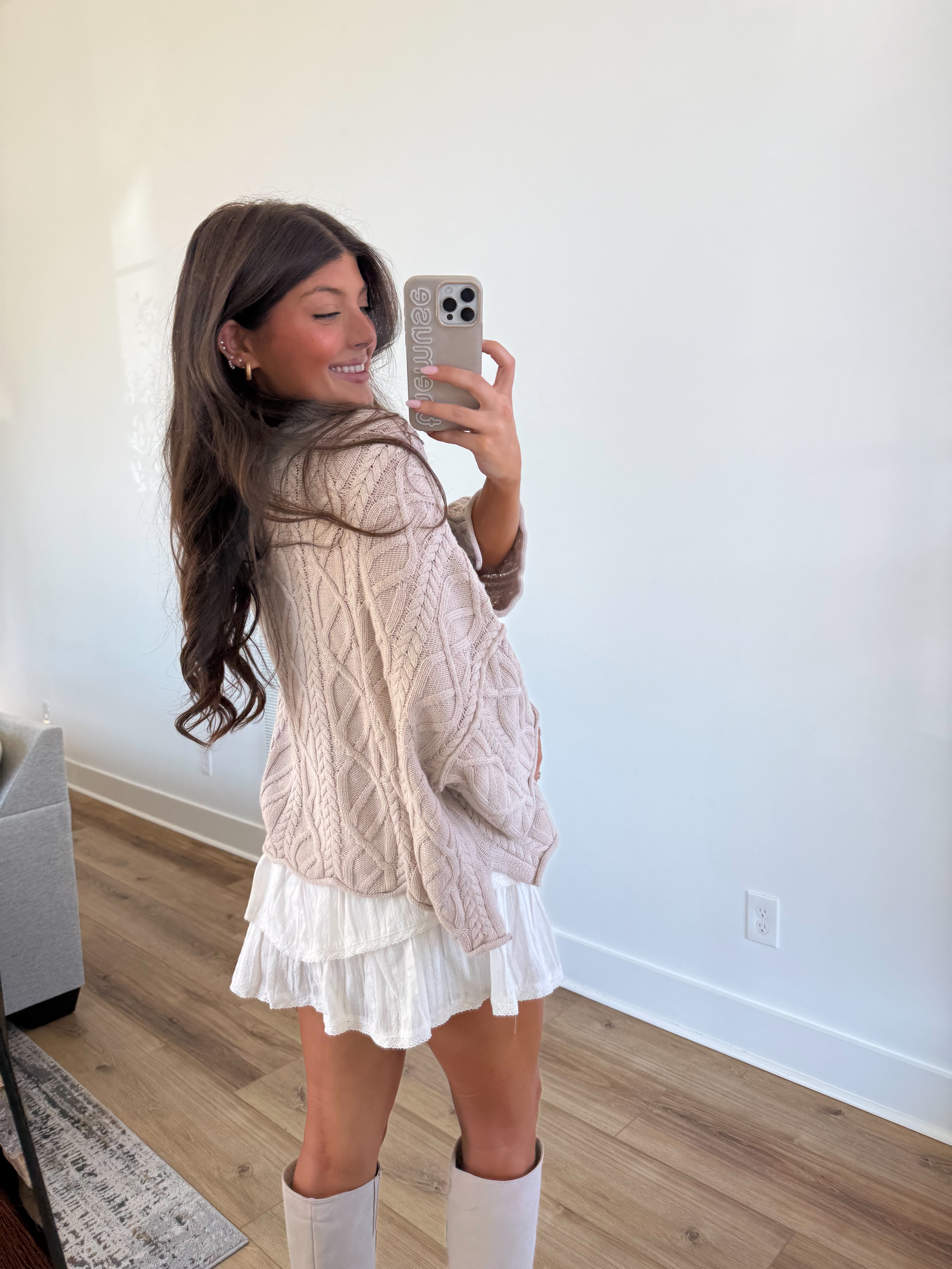 The Soft Scallop Sweater (Cream)