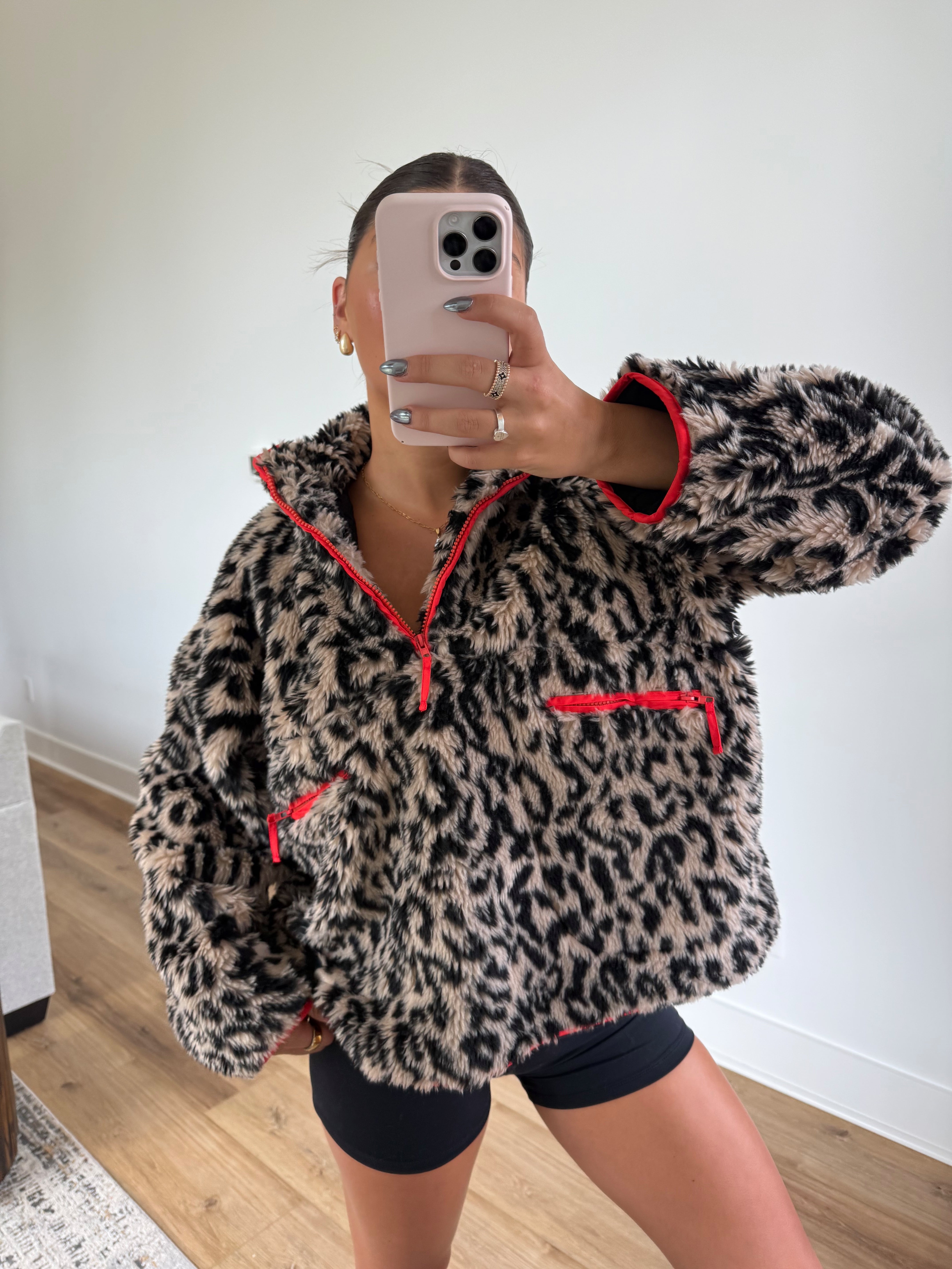 The Redline Cheetah Pullover(PRE-ORDER (End of Dec.)/ Restock)