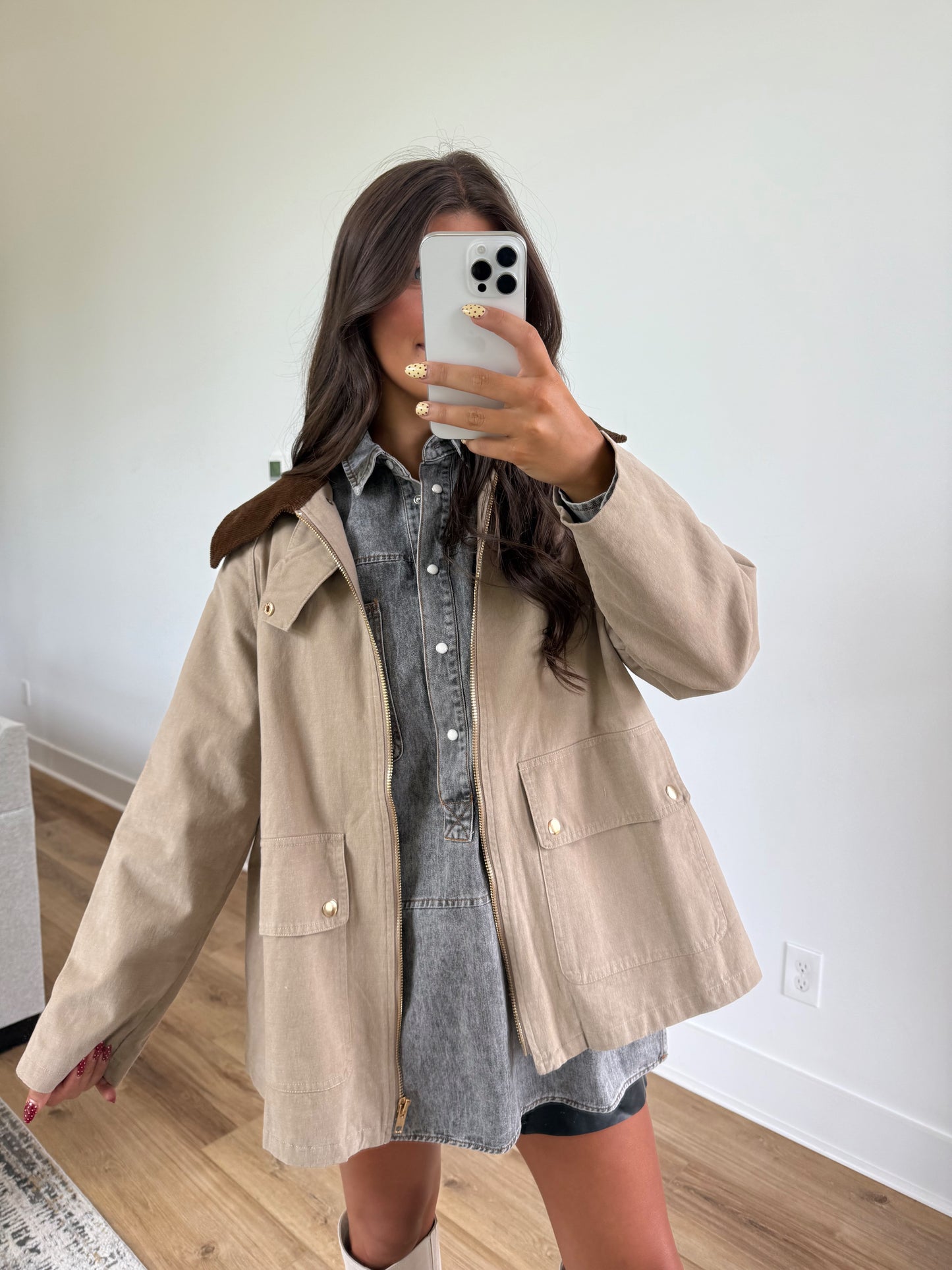 Corduroy Collar Barn Jacket (Beige)
