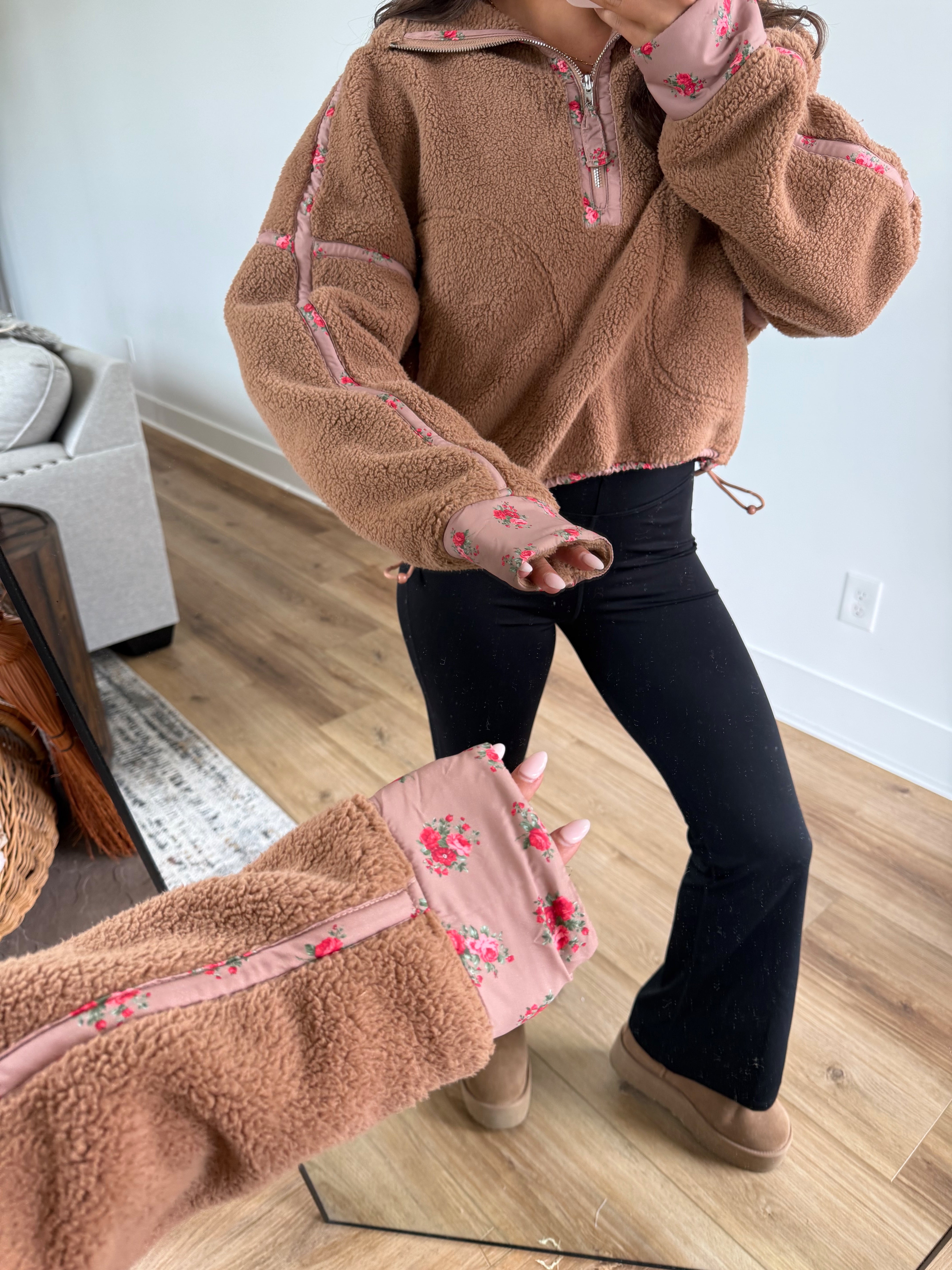 Rosie Posey Sherpa