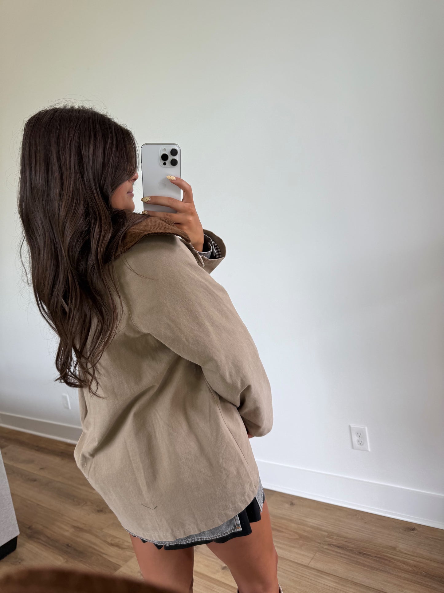 Corduroy Collar Barn Jacket (Beige)