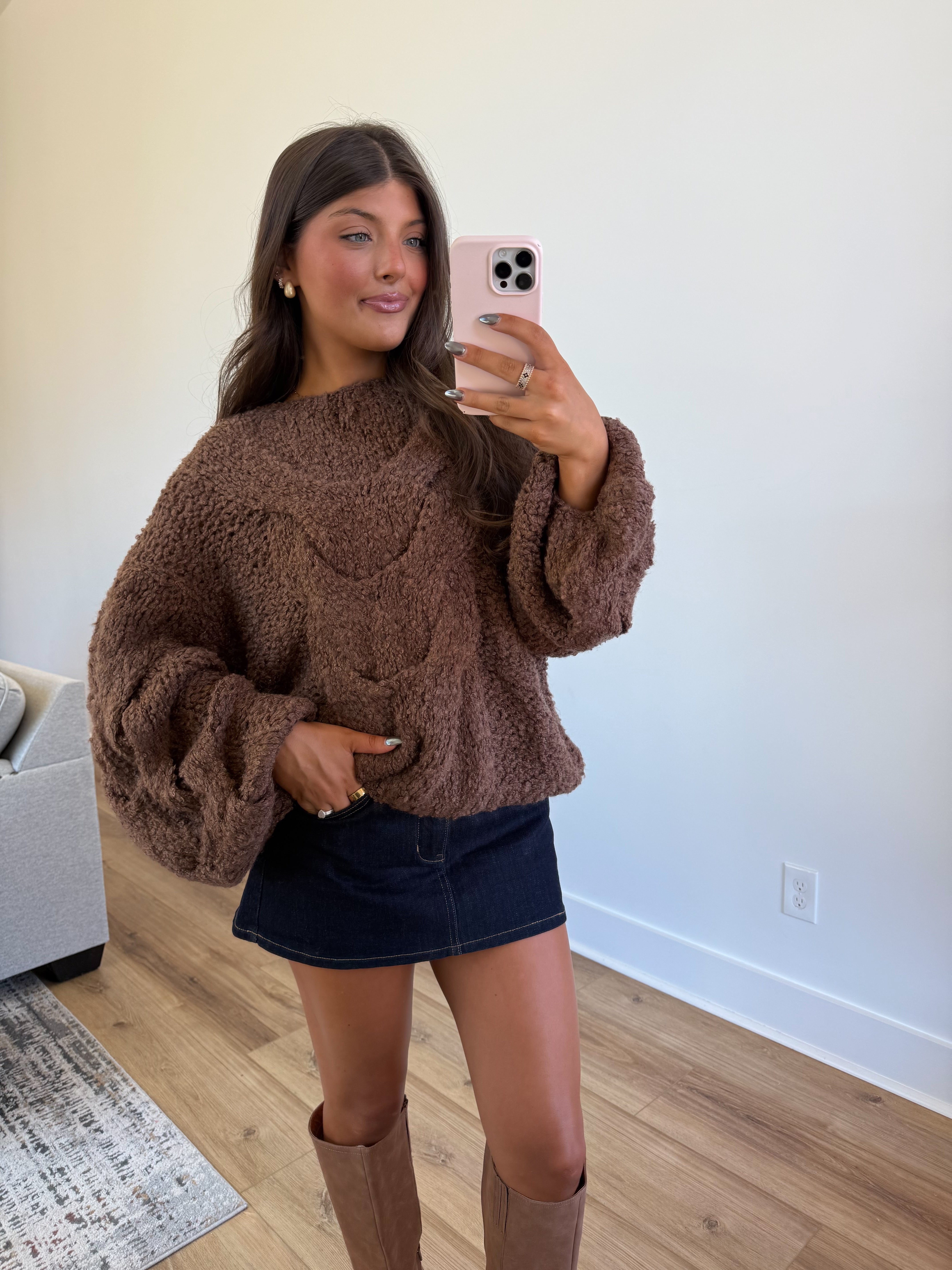 The Signature Knit (Brown)