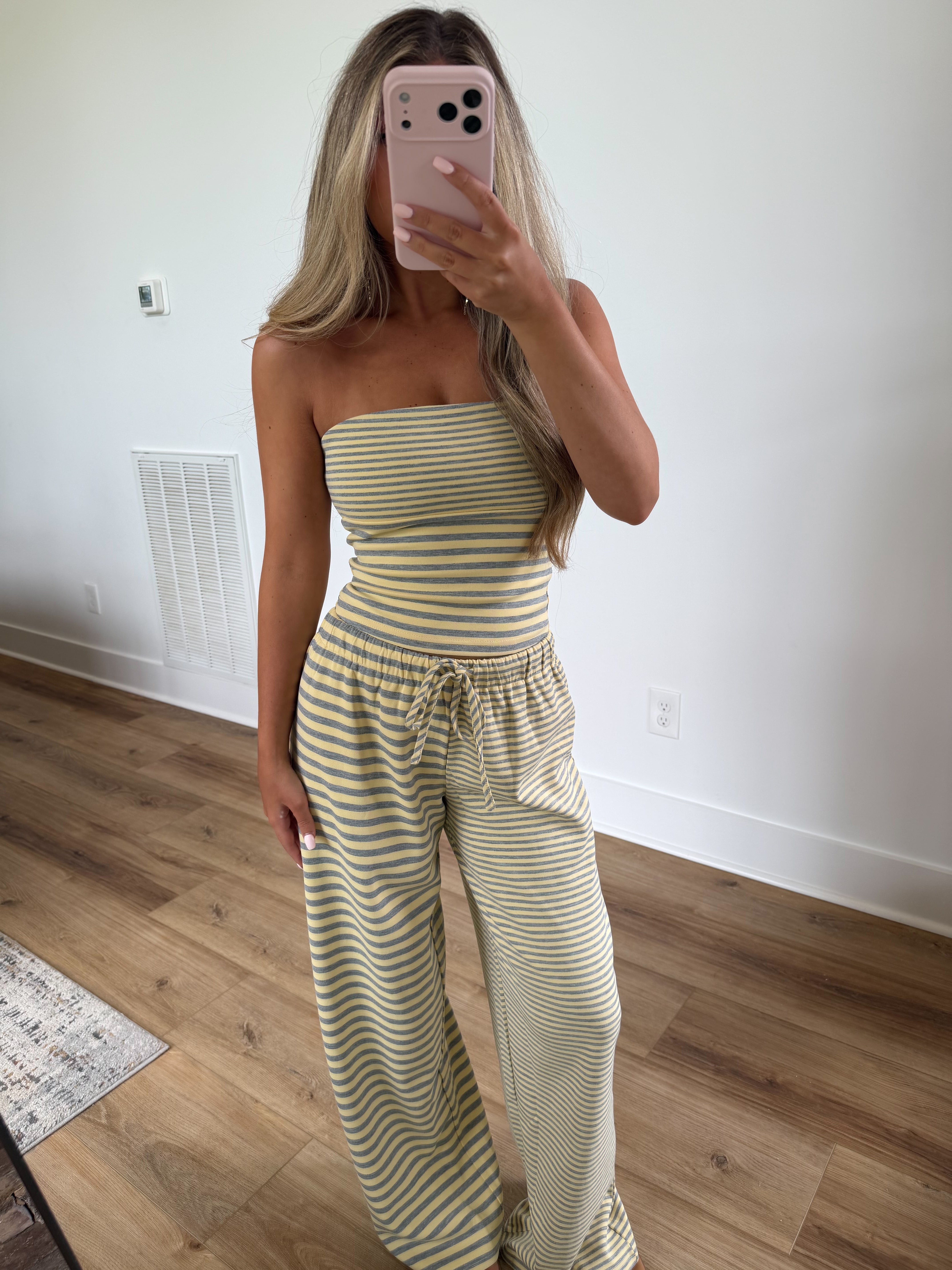 Honey Bee Lounge Set