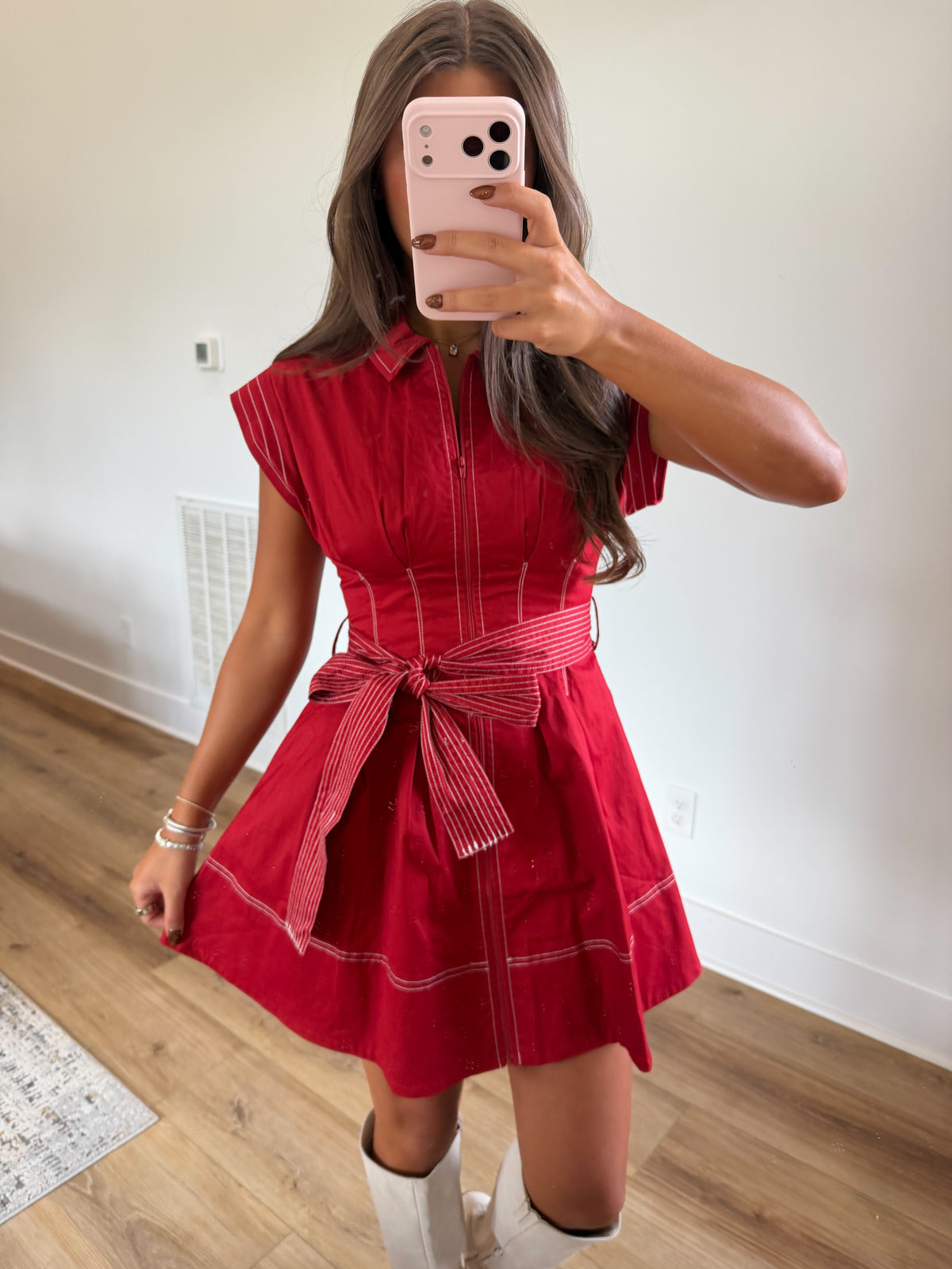 Noelle Contrast Stitch Mini (Burgundy)