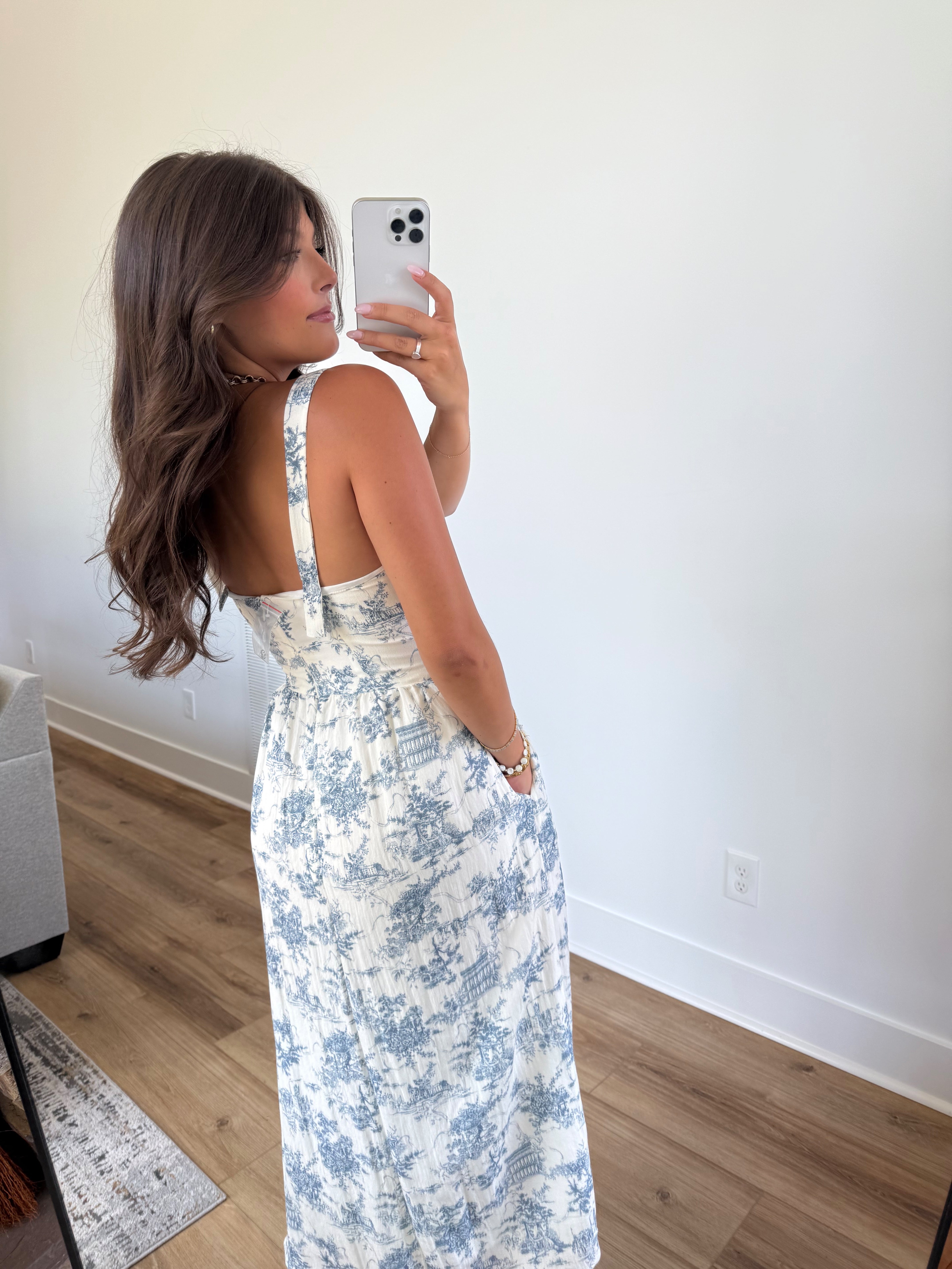 Seaside Estate Midi Dress