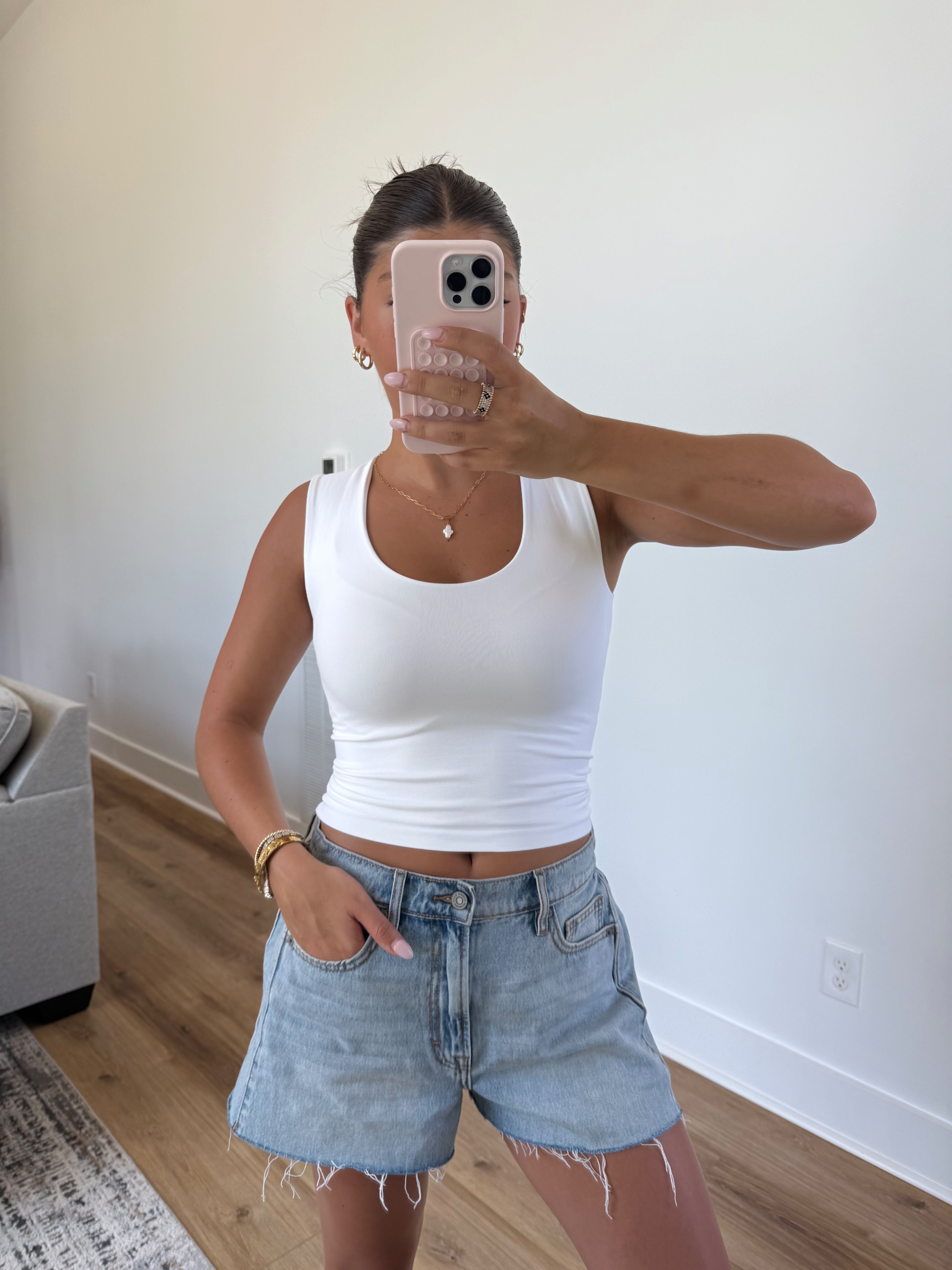 (White) Double Lined Seamless Tank