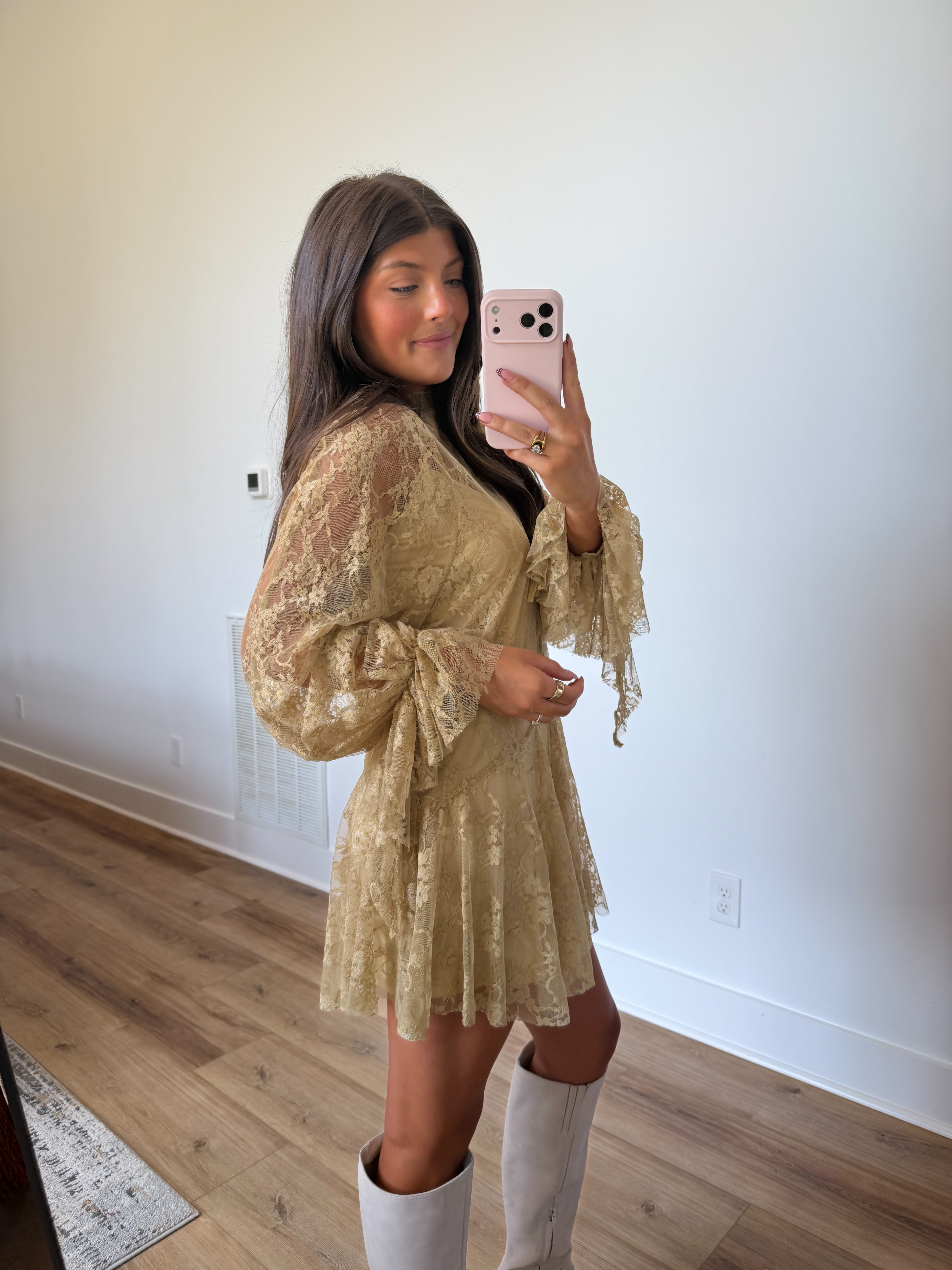 Stevie Lace Mini (Pistachio)