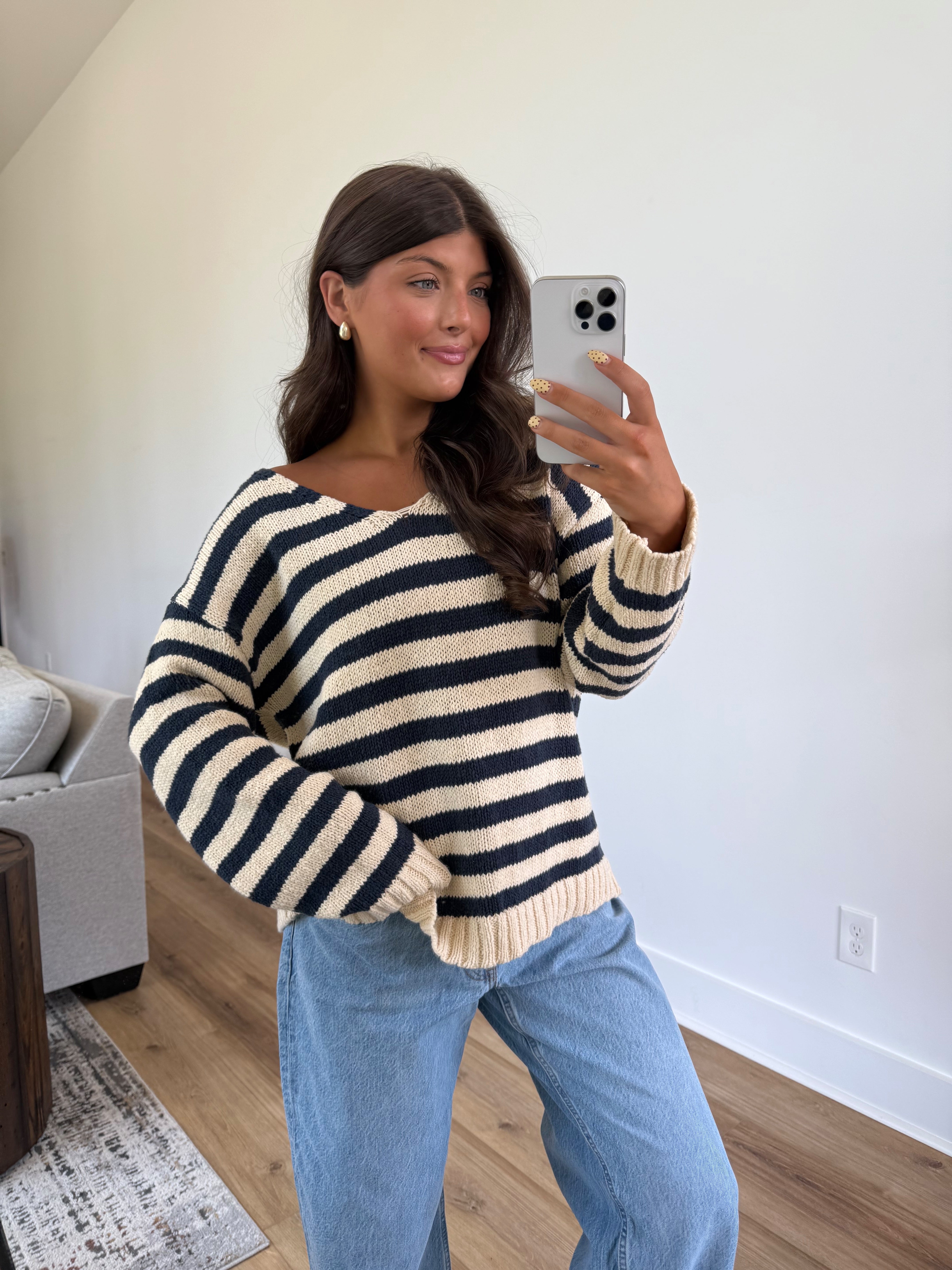 Dallas Stripe Sweater (Navy/White)