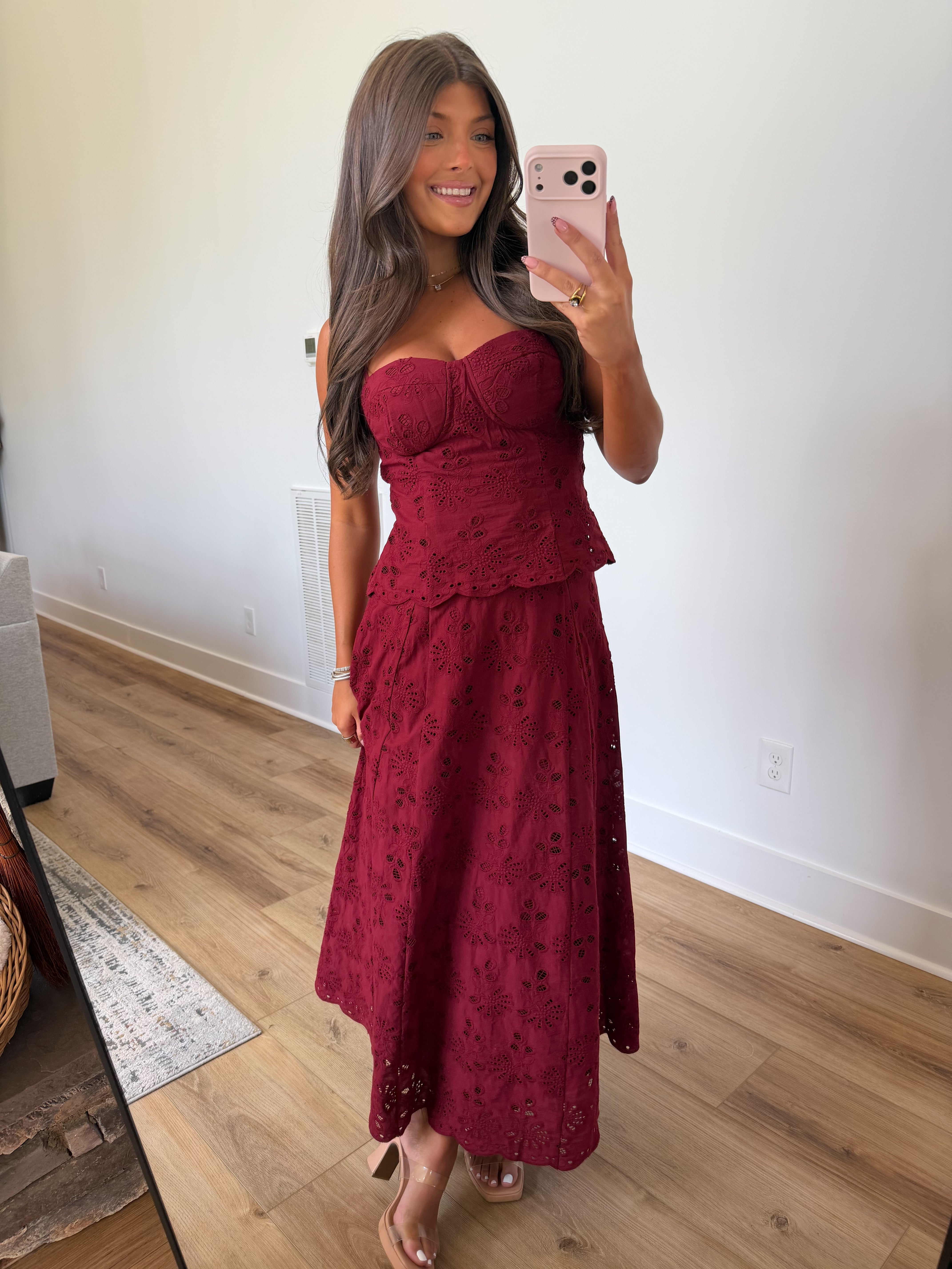 Easton Eyelet Set (Burgundy)