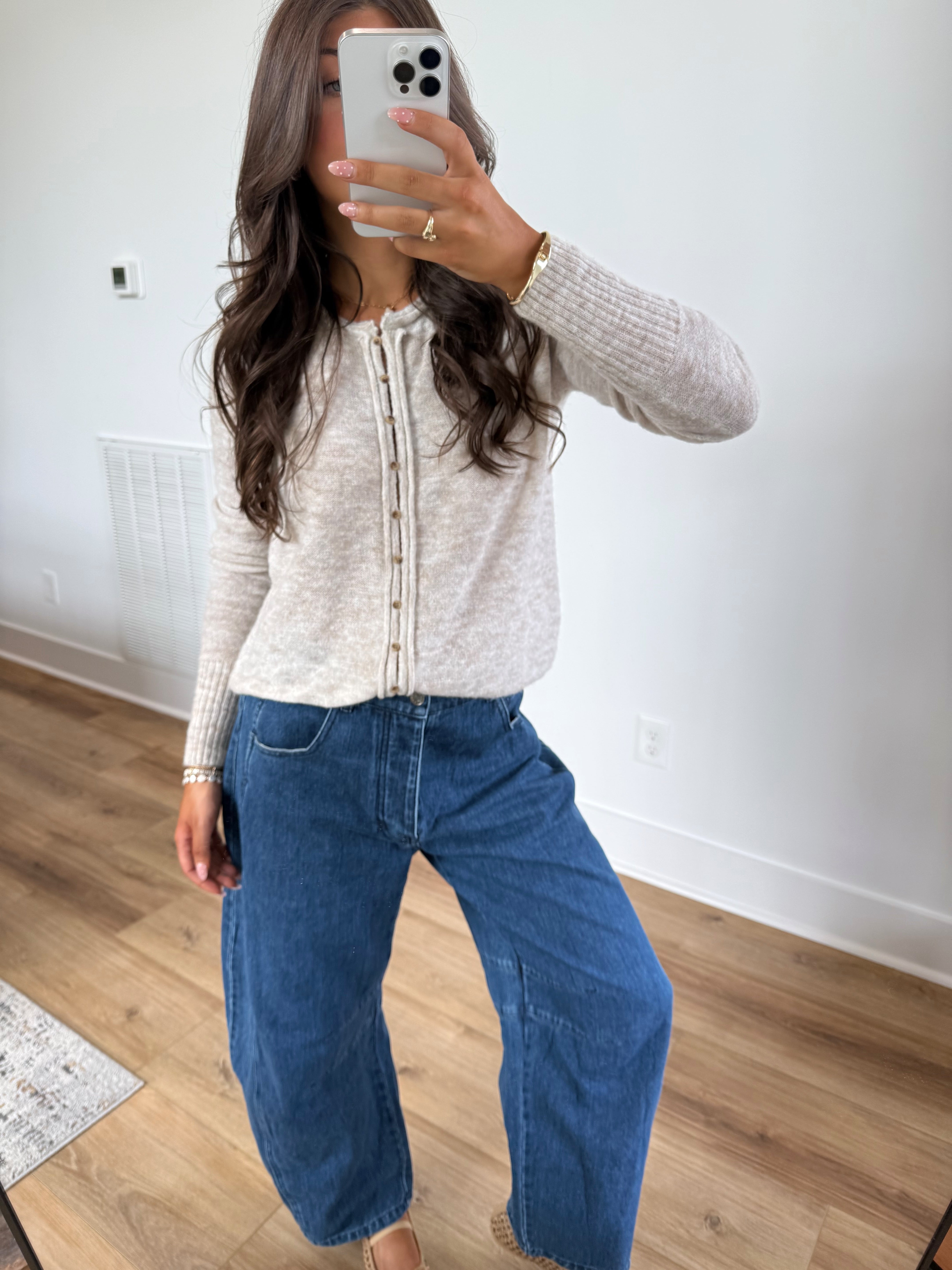 Fifth Avenue Cardigan (Cream)