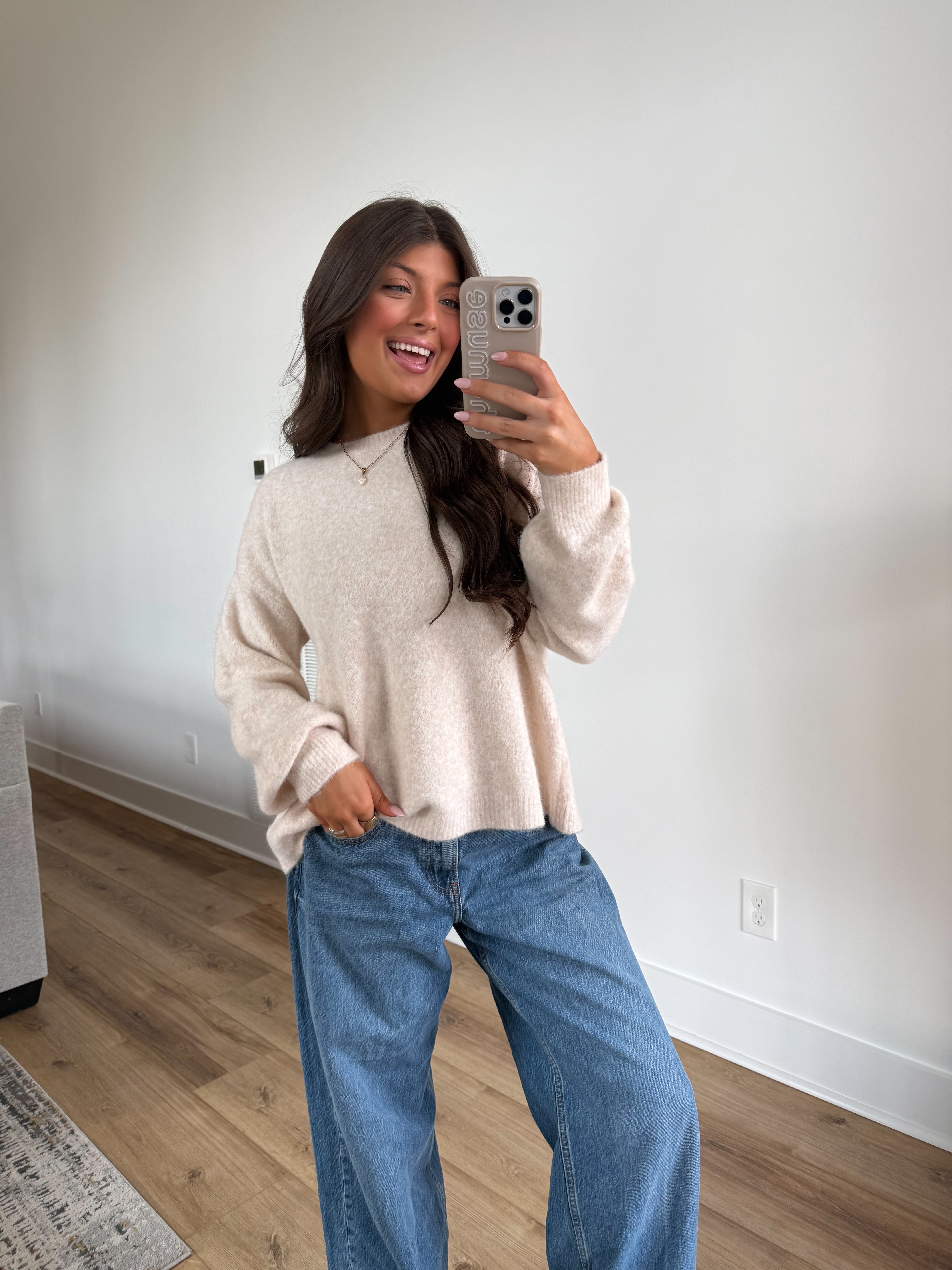 The Snowfall Bow Sweater (Cream)