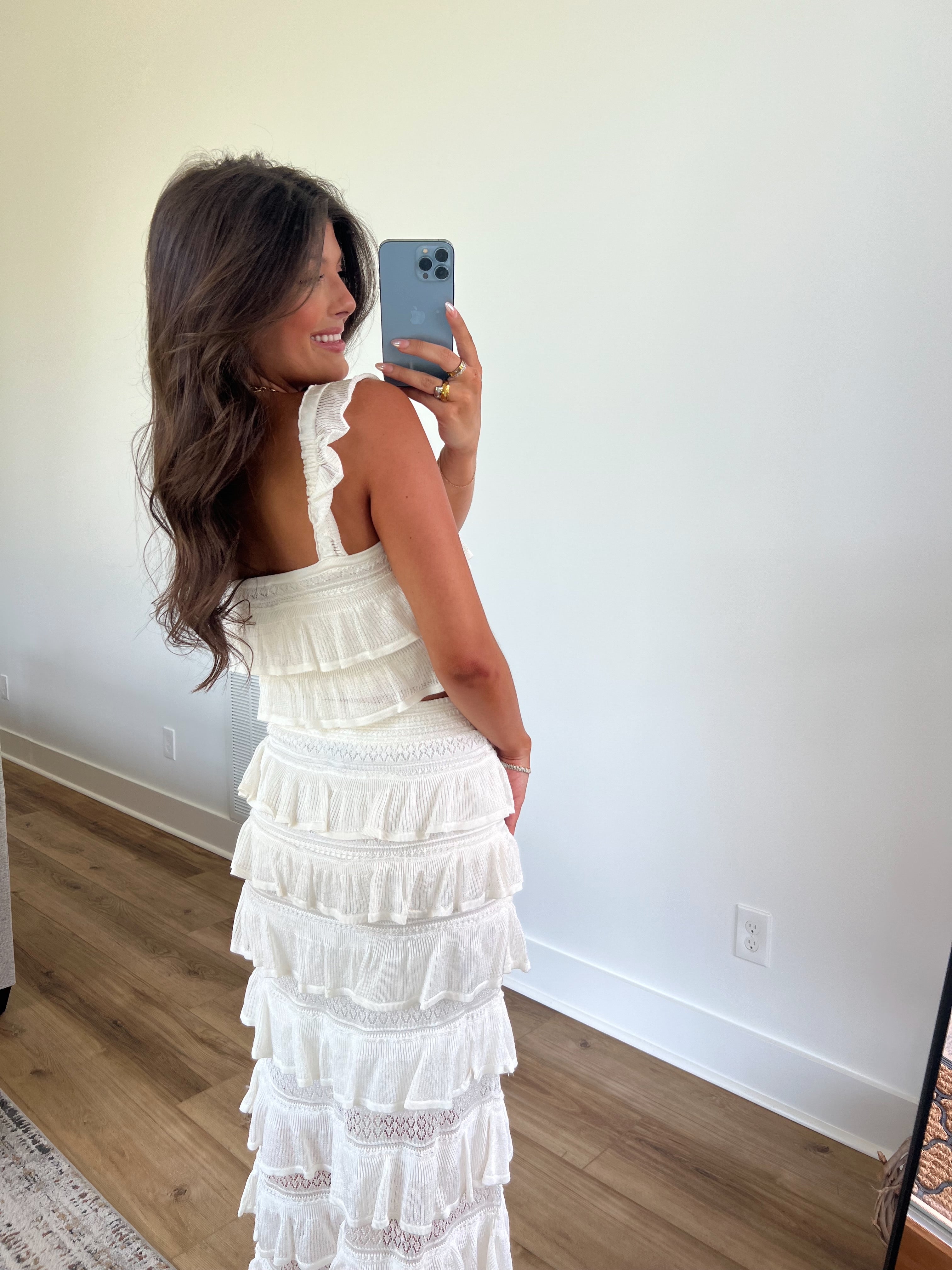 Share A Toast Ruffle Set