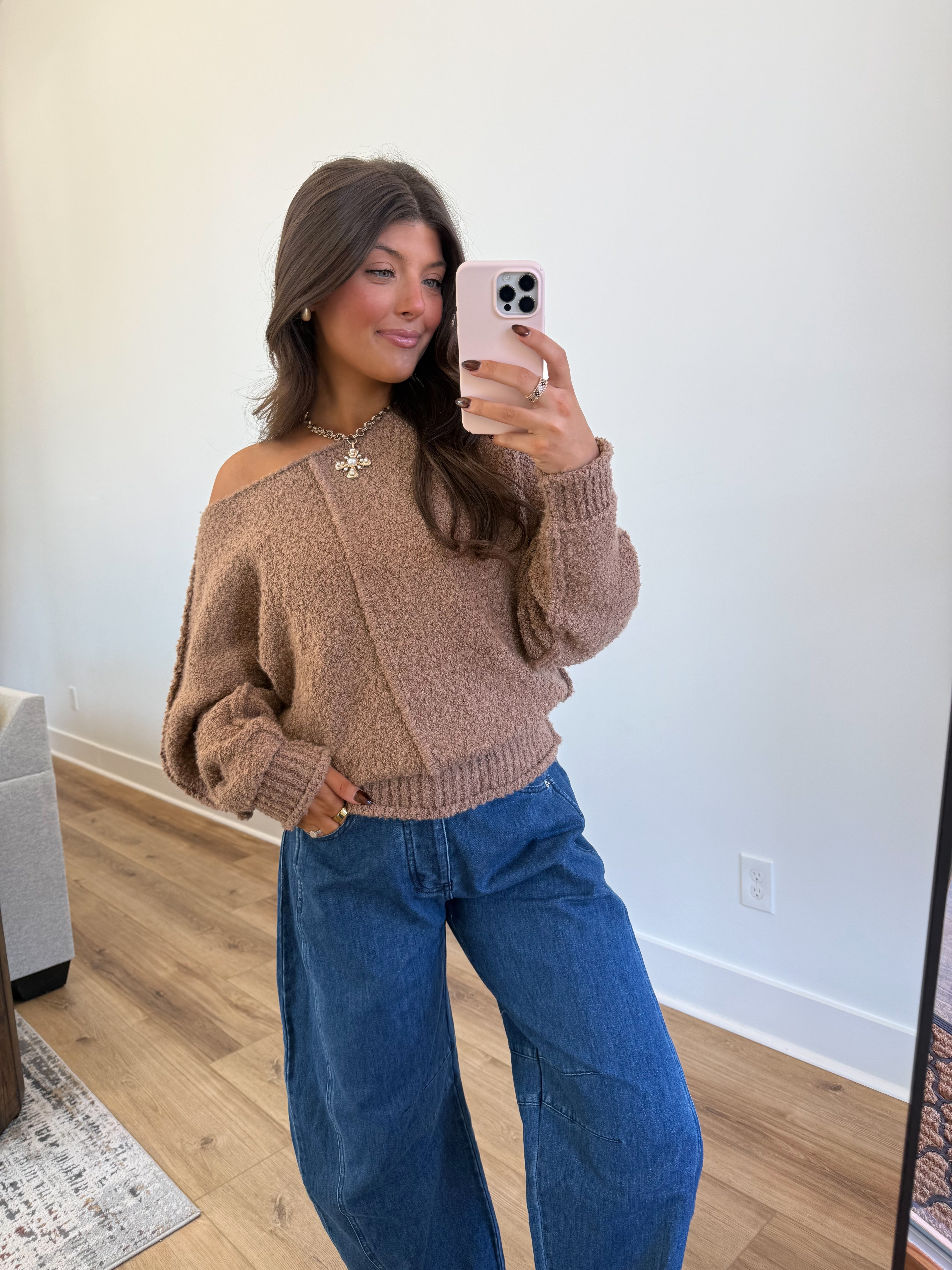 The Snuggle Knit (Brown)