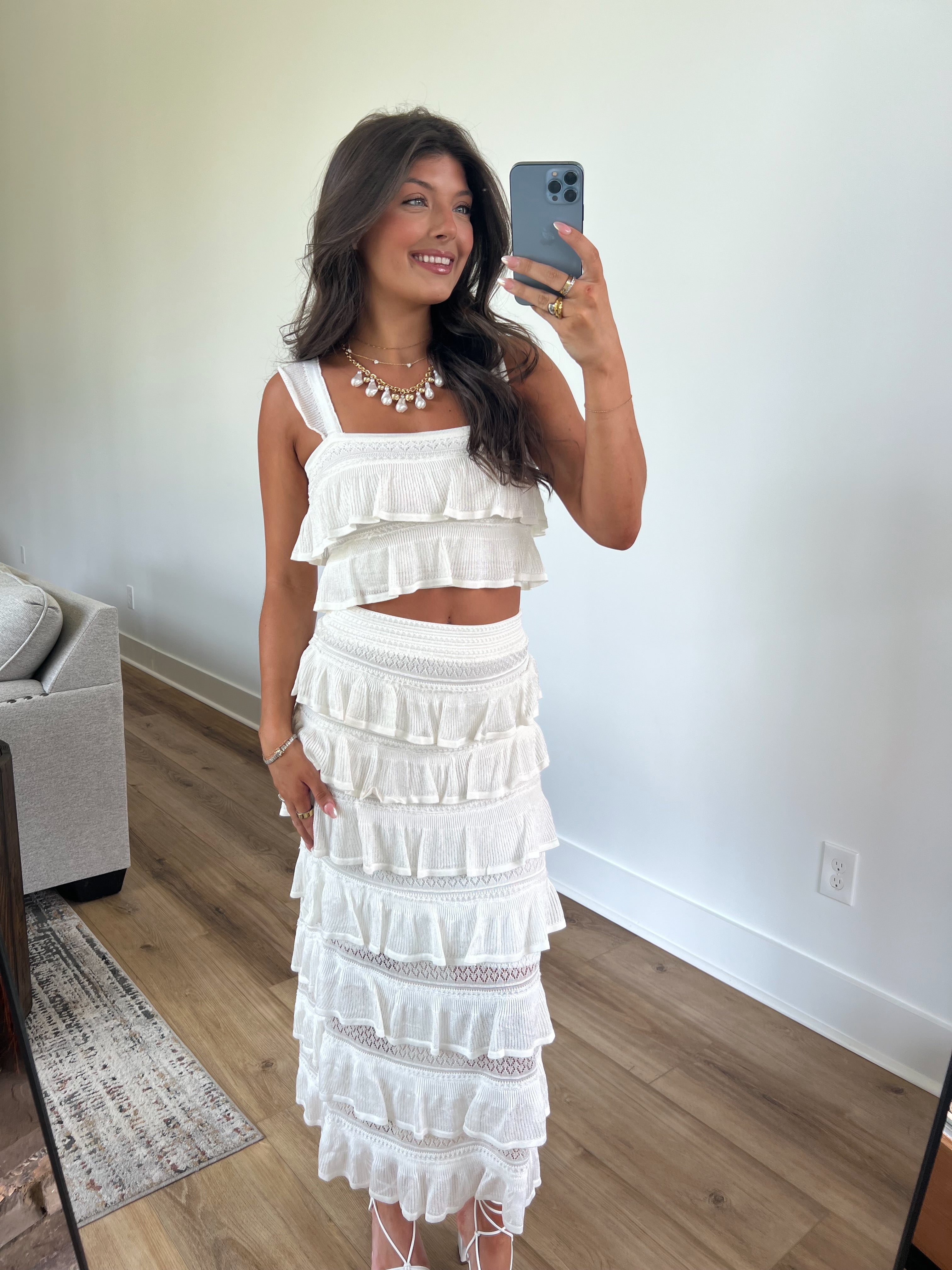Share A Toast Ruffle Set