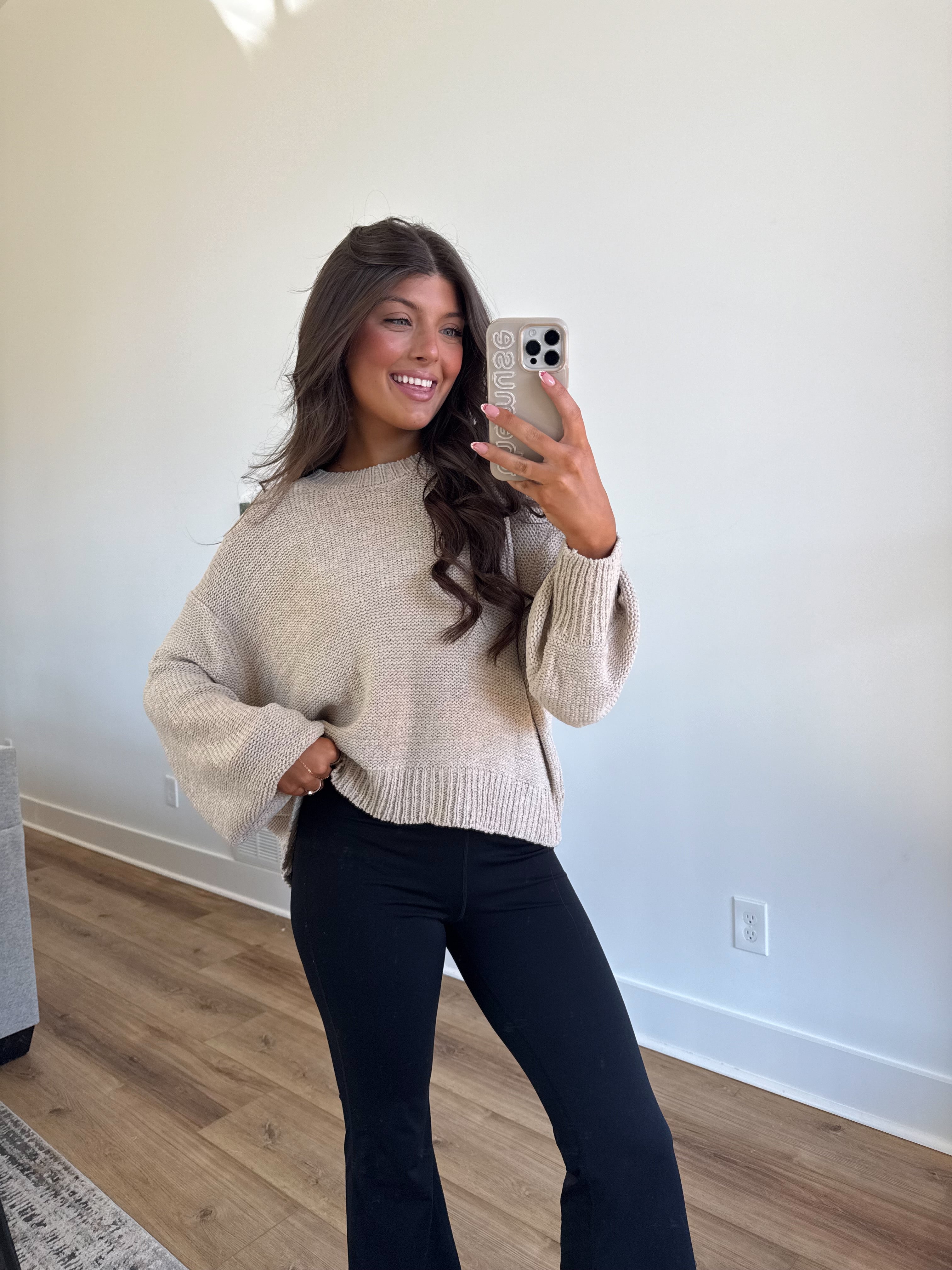 Essential Knit Sweater (Beige)