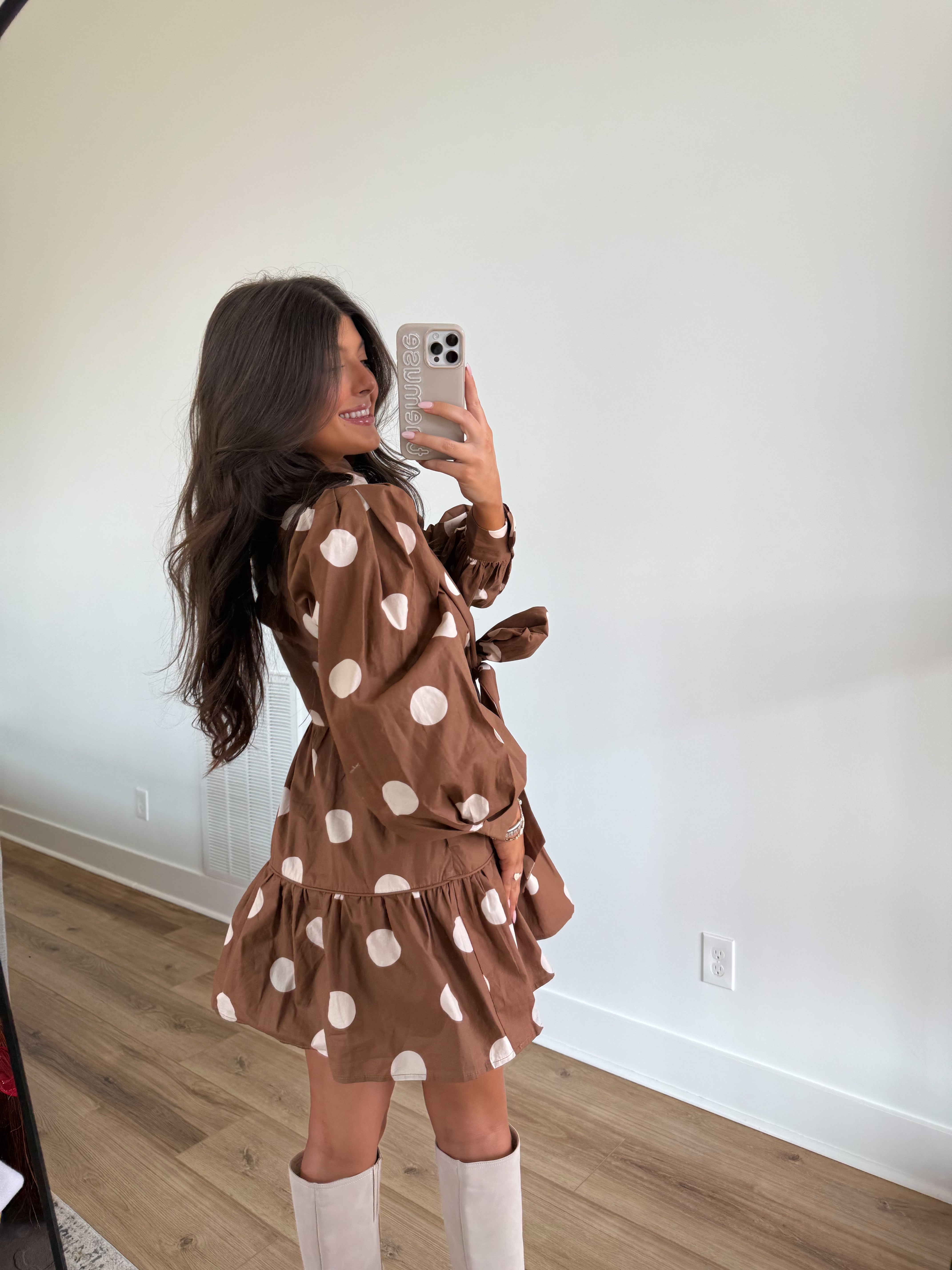 The Bowed Mocha Mini