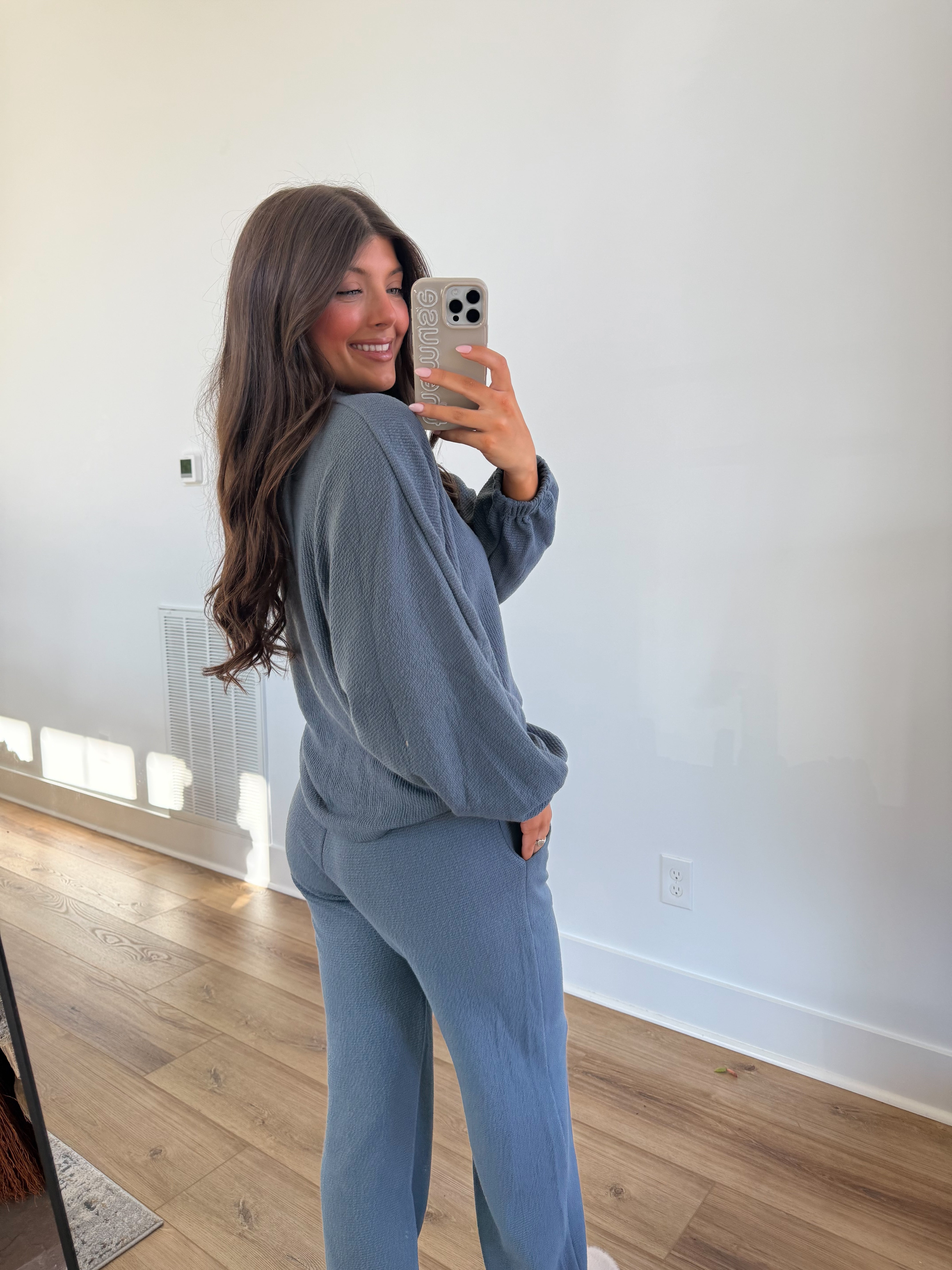 Essential Lounge Top (Blue)