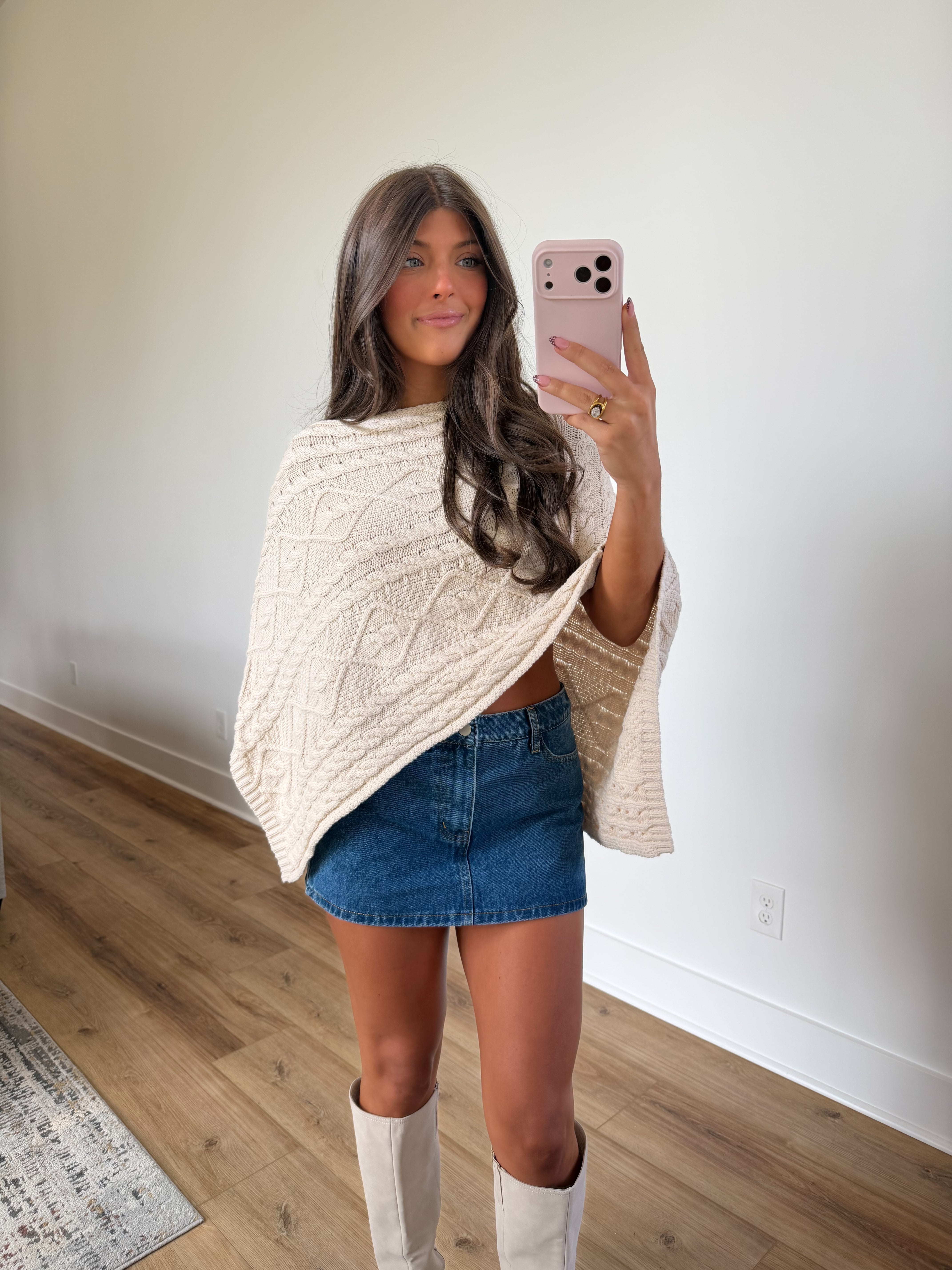 Ollie Sweater Poncho (Ivory)