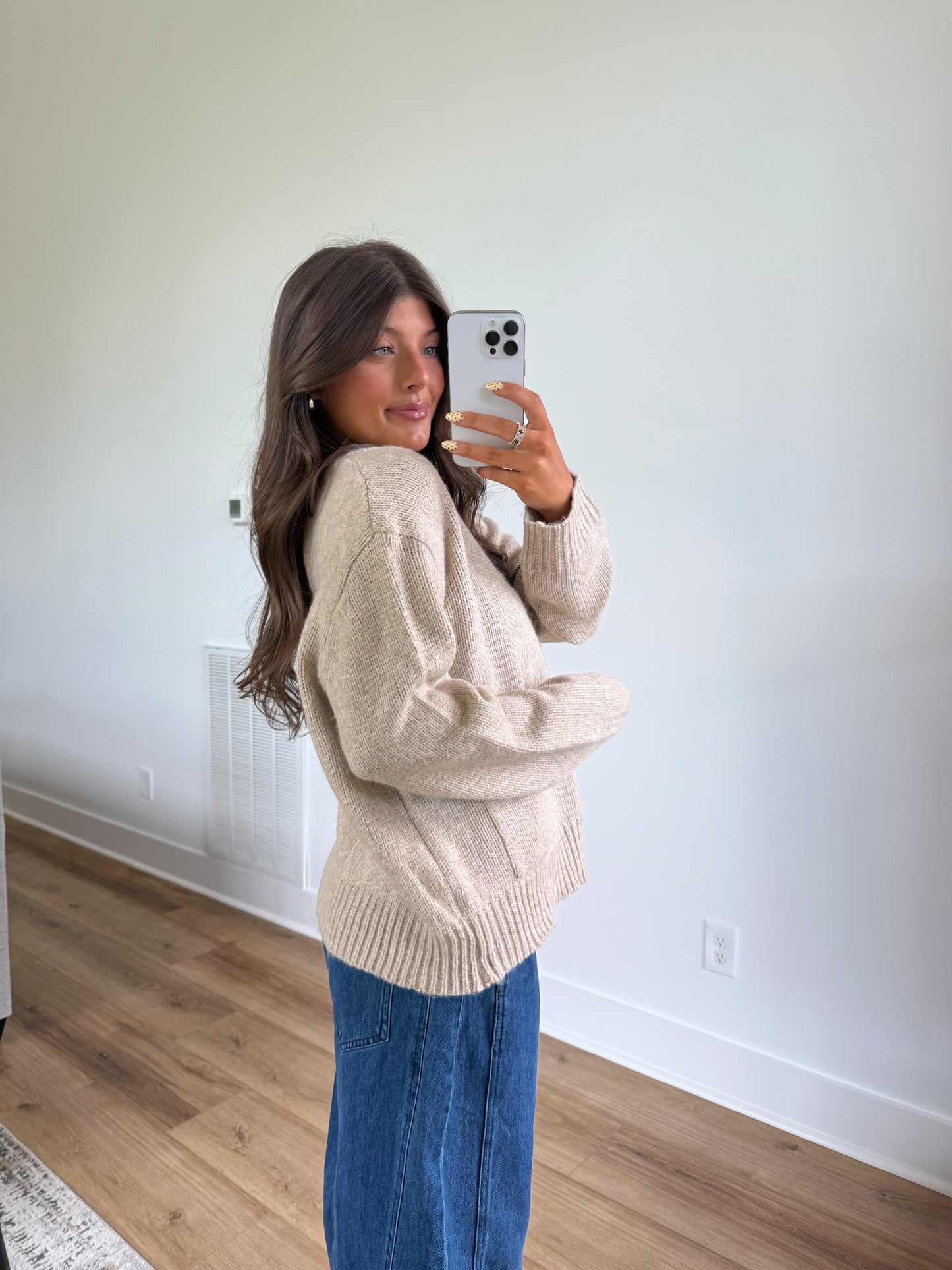 Snuggle Up Sweater (Cream)